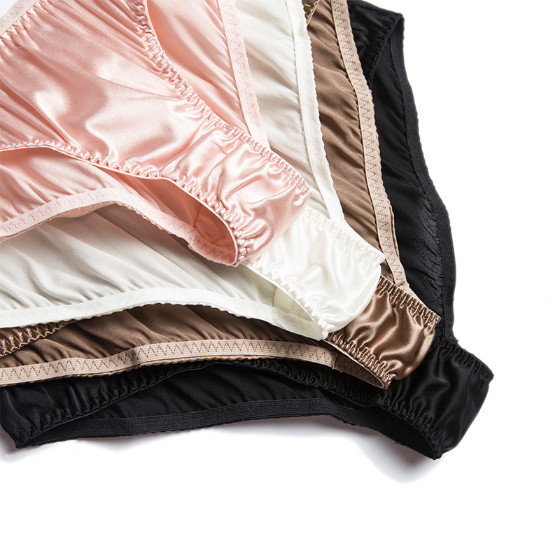 The Mulberry Silk Lace Low Waist Thong - Image 2