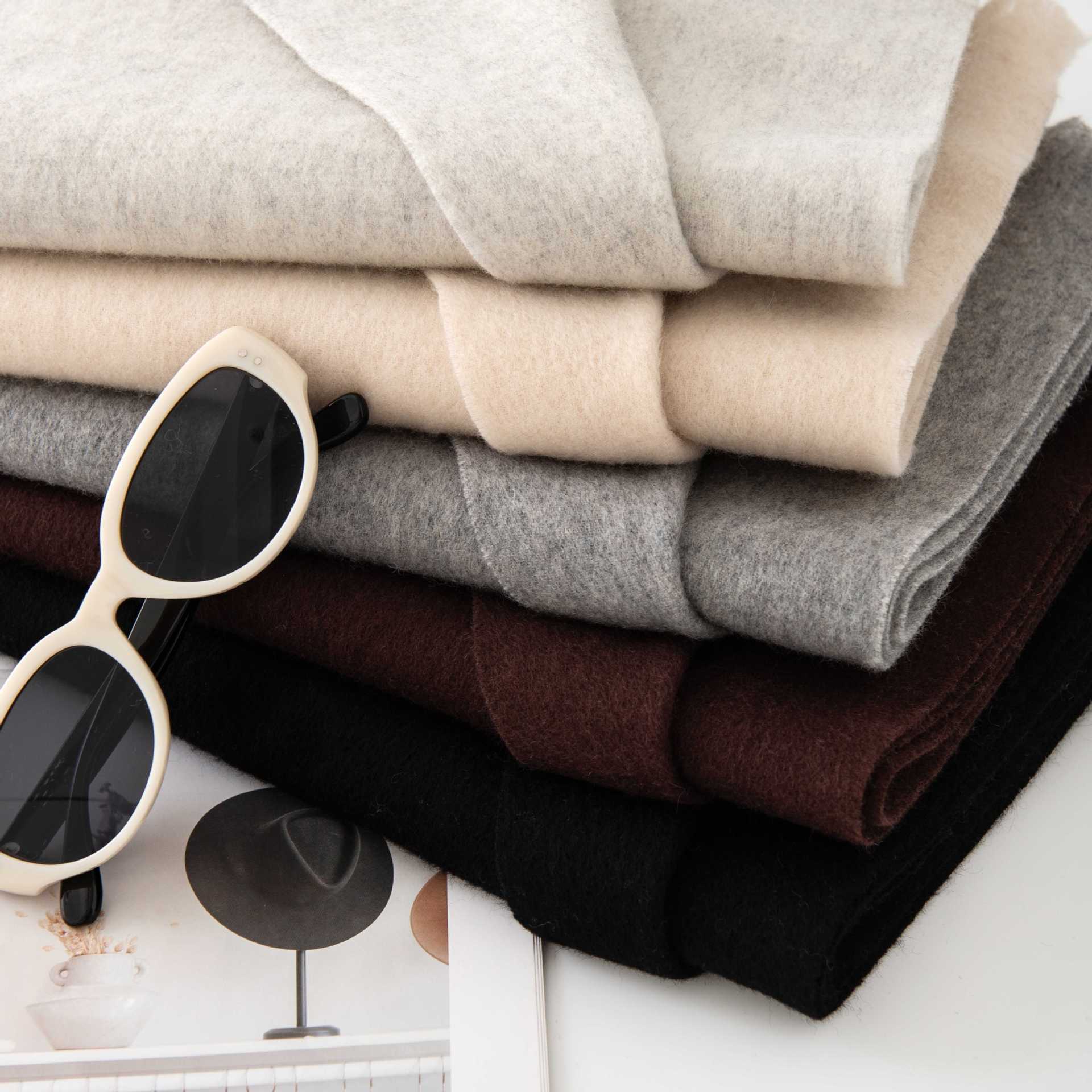 The 100% Cashmere Winter Warm Scarf - Image 3