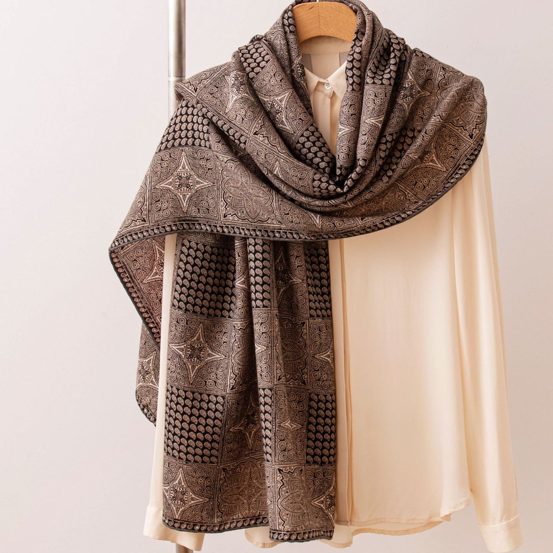 The Silk Wool Pashmina Shawl