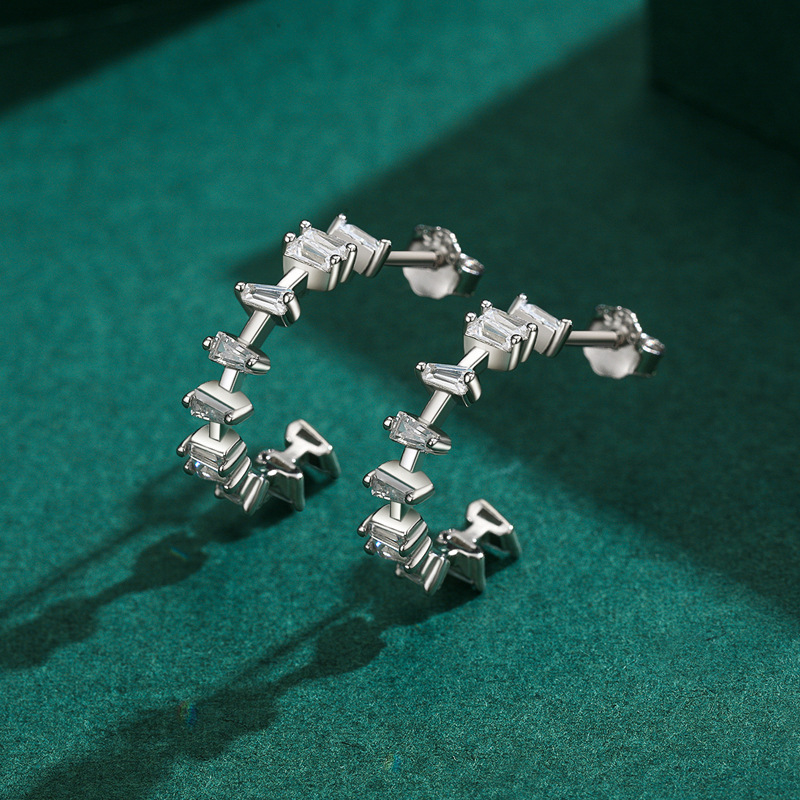 The S925 Sterling Silver Simulated Diamond Earrings - Image 4