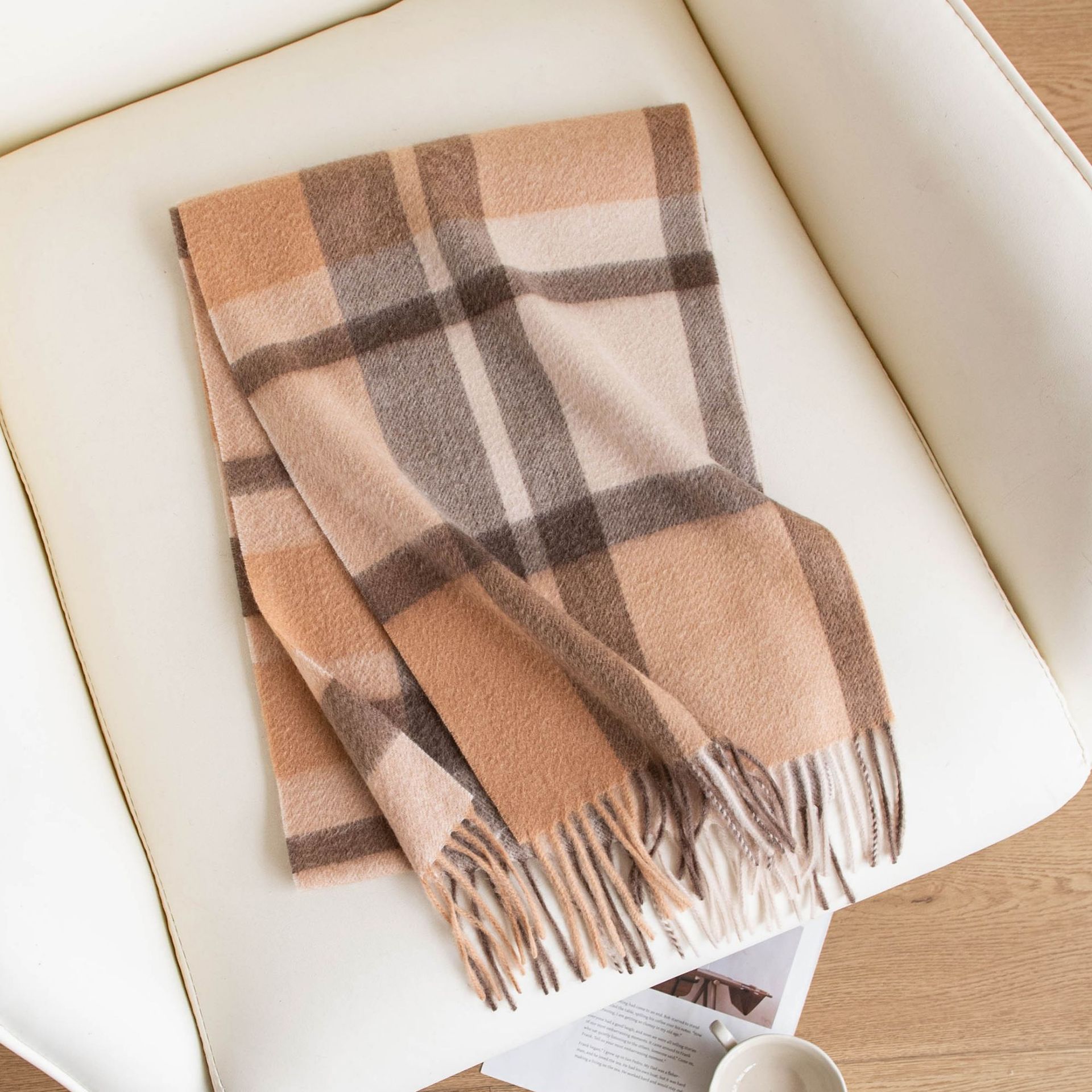 The 100% Cashmere British Plaid Scarf