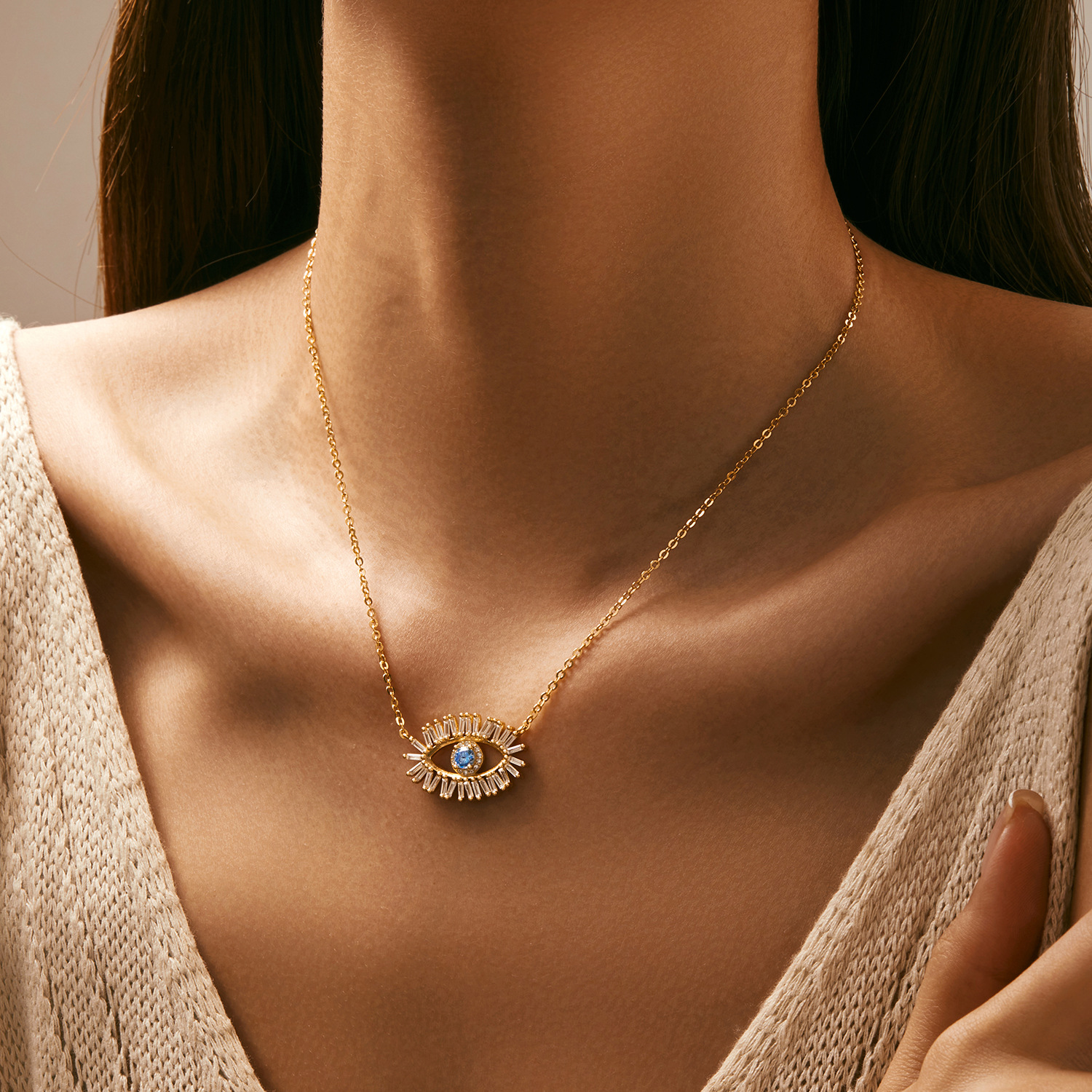 The S925 Sterling Silver Blue Eye Vintage Square Collarbone Chain - Image 2