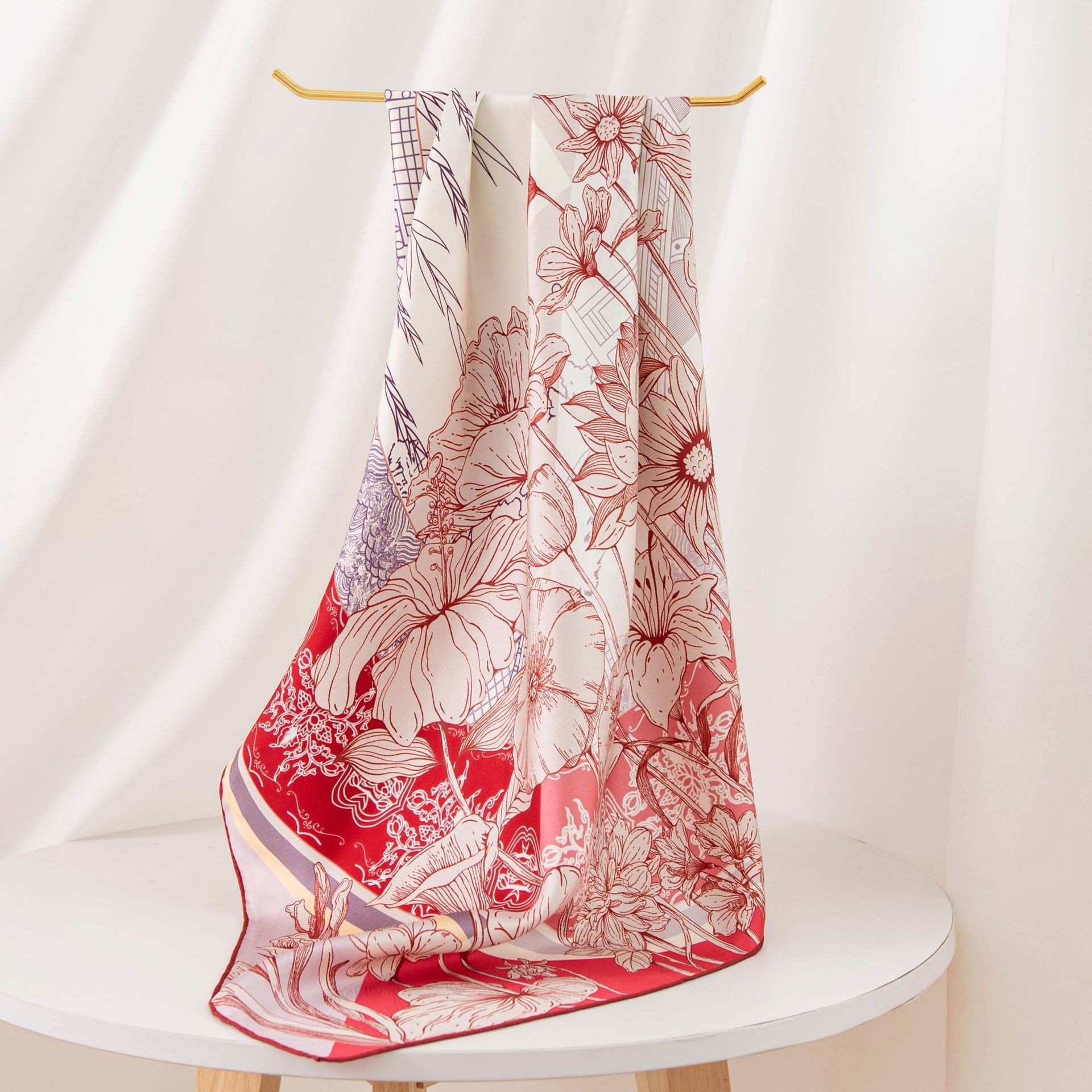 FHZ25-9826-1 Hand-rolled - Misty Blue and White Red