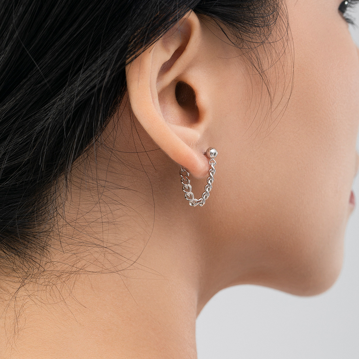 The S925 Sterling Silver Retro Chain Earrings - Image 2
