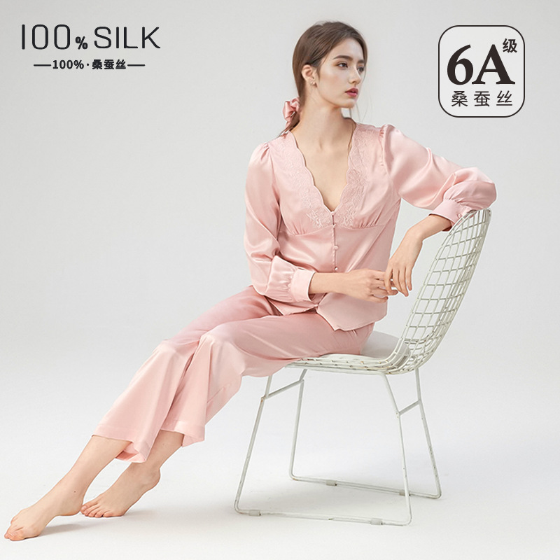 The 19 Momme 100% Mulberry Silk Long Sleeve Pajama Set - Image 3