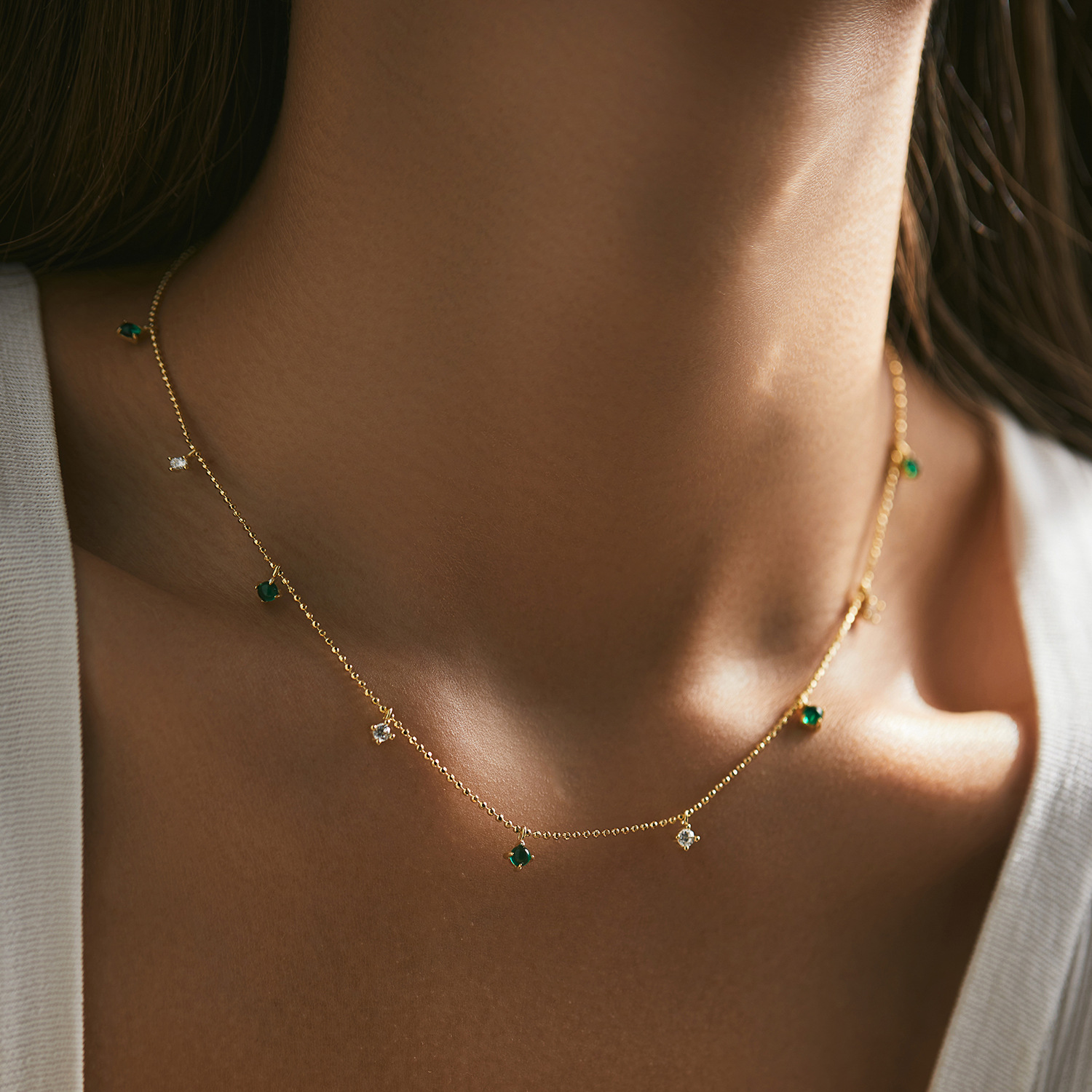 The S925 Sterling Silver French Vintage Emerald Crystal Bead Chain - Image 2