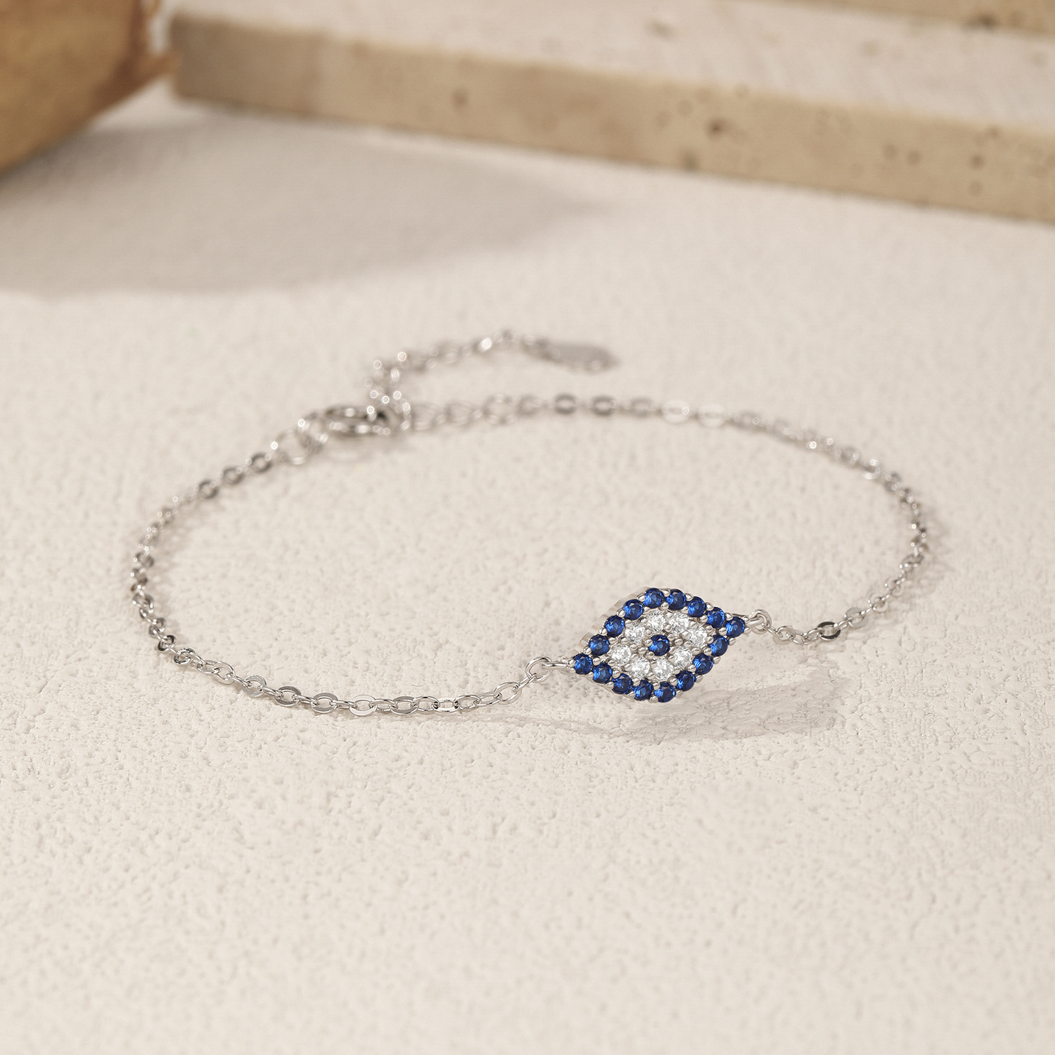 The S925 Sterling Silver Eye Design Bracelet - Image 4