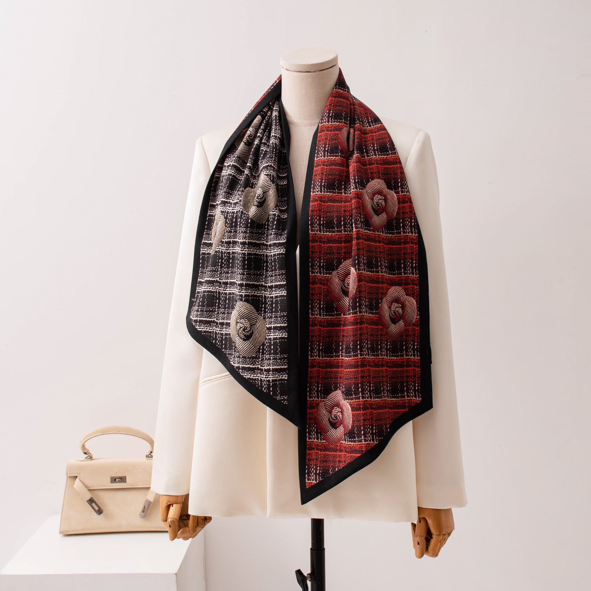 The Double Layer Contrast Bias Silk Wool Scarf