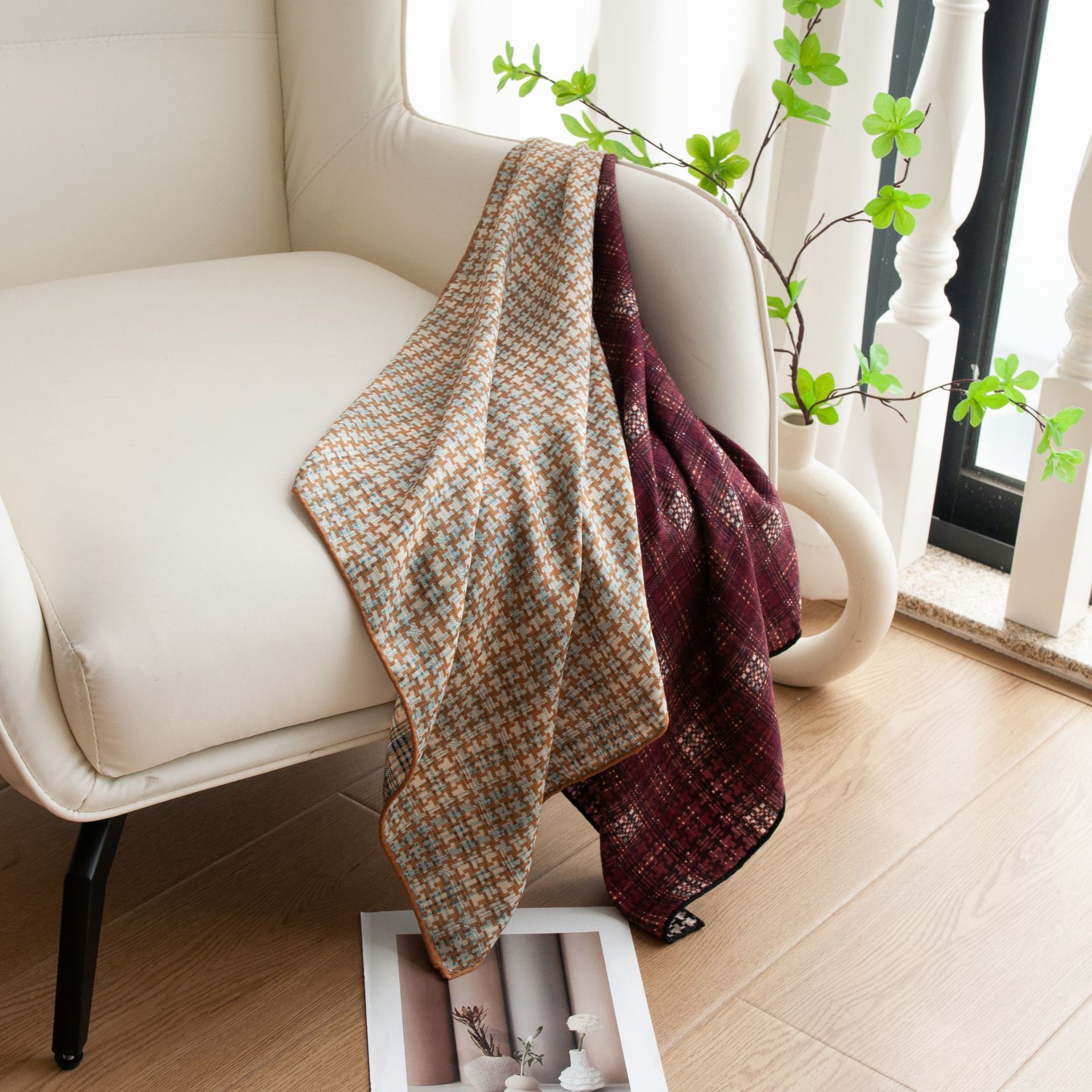 The Houndstooth Silk Wool Reversible Neck Scarf - Image 4