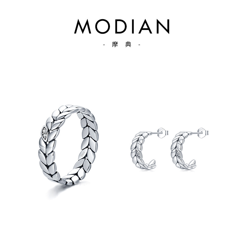 The S925 Silver Lucky Leaf Ring and Earring Set - Image 5
