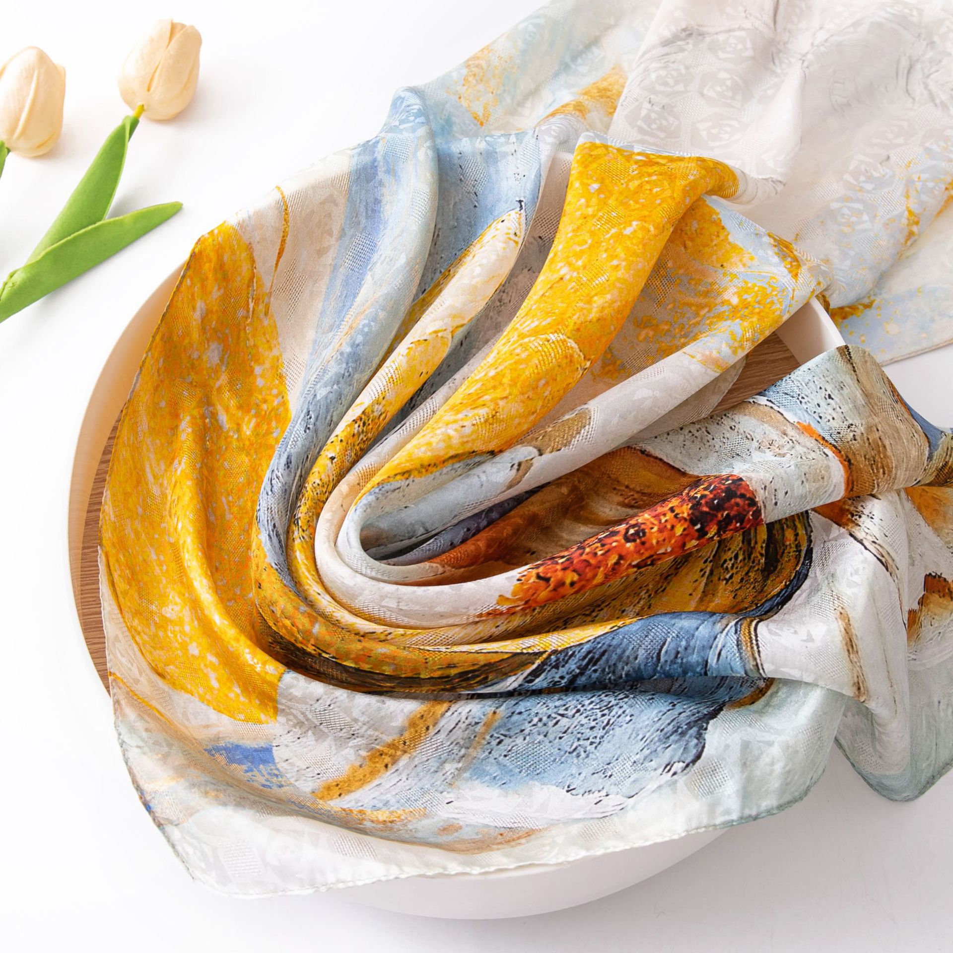 The Mulberry Silk Scarf with Gift Box - Image 4