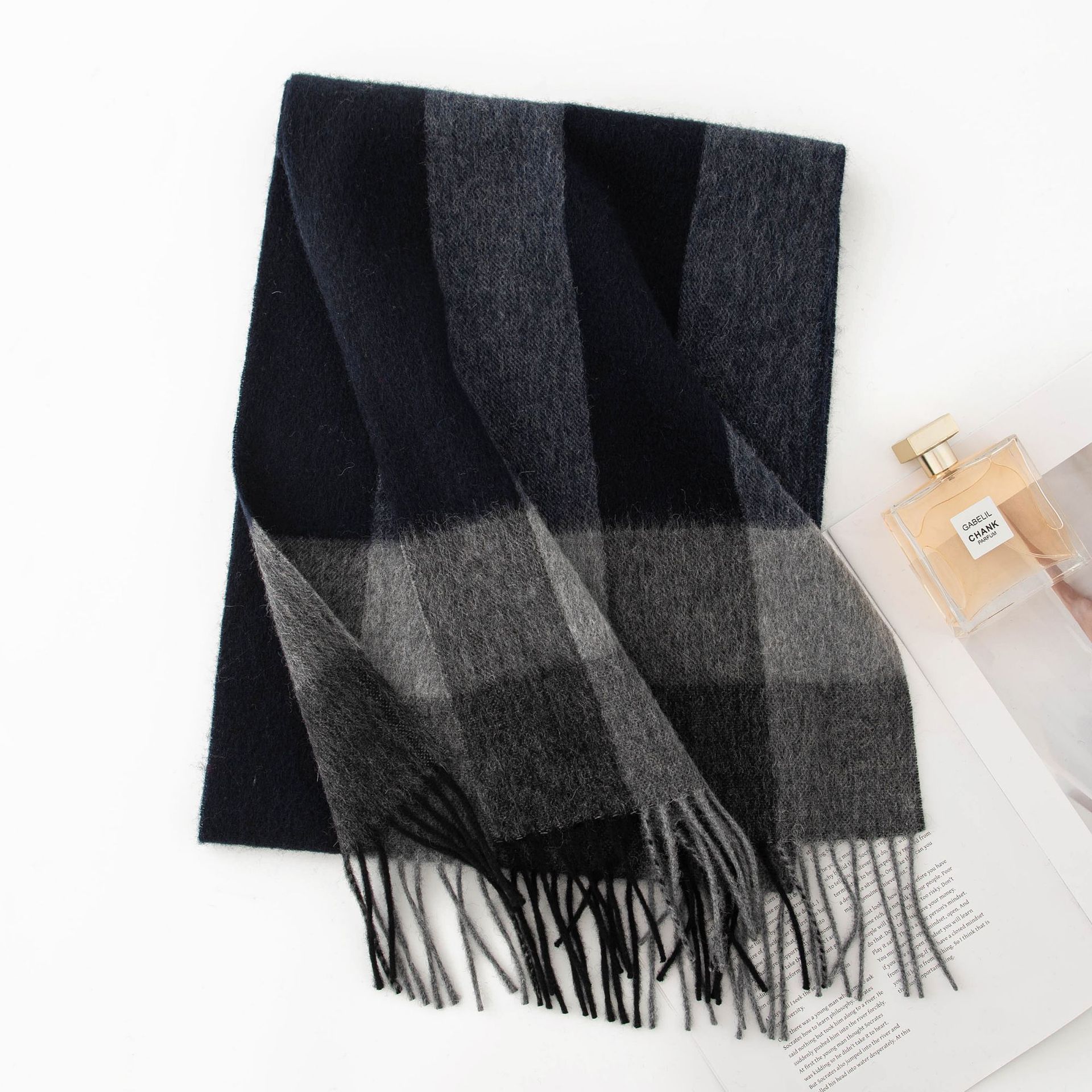 FHY24-7032-3 Navy Wide Plaid