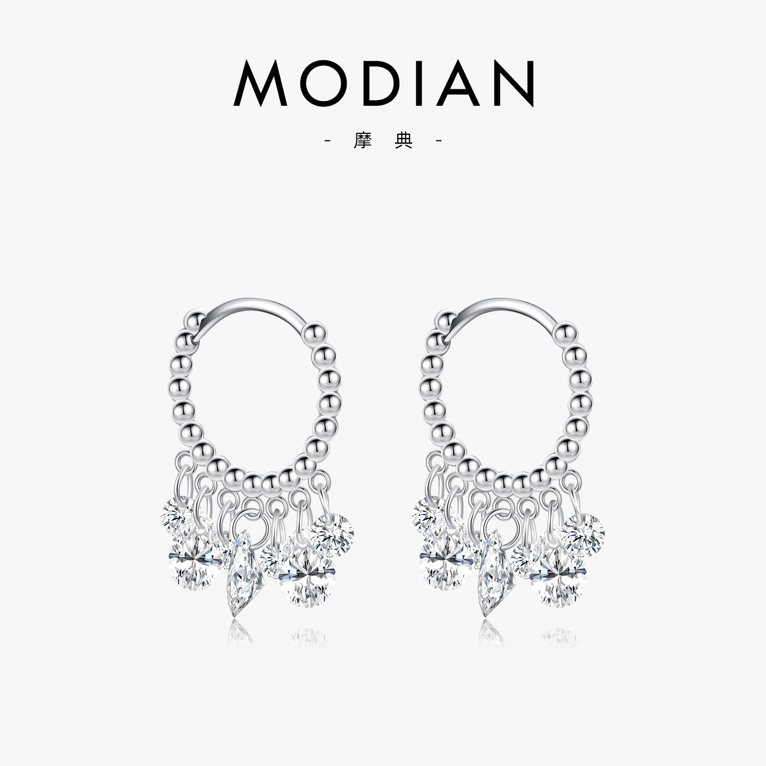 The S925 Sterling Silver Tassel Rhinestone Ear Cuff