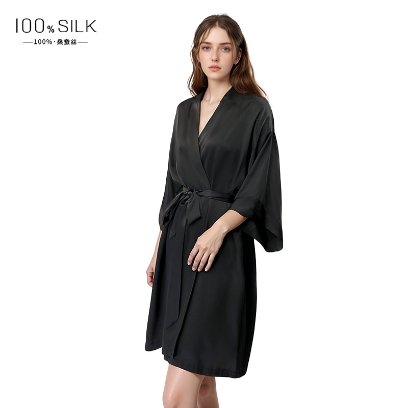 The Mulberry Silk Robe - Image 5