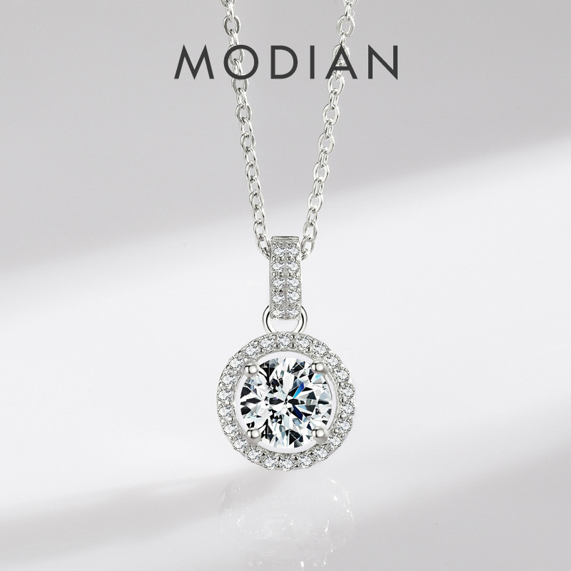 The S925 Sterling Silver Zircon Pendant Necklace - Image 4