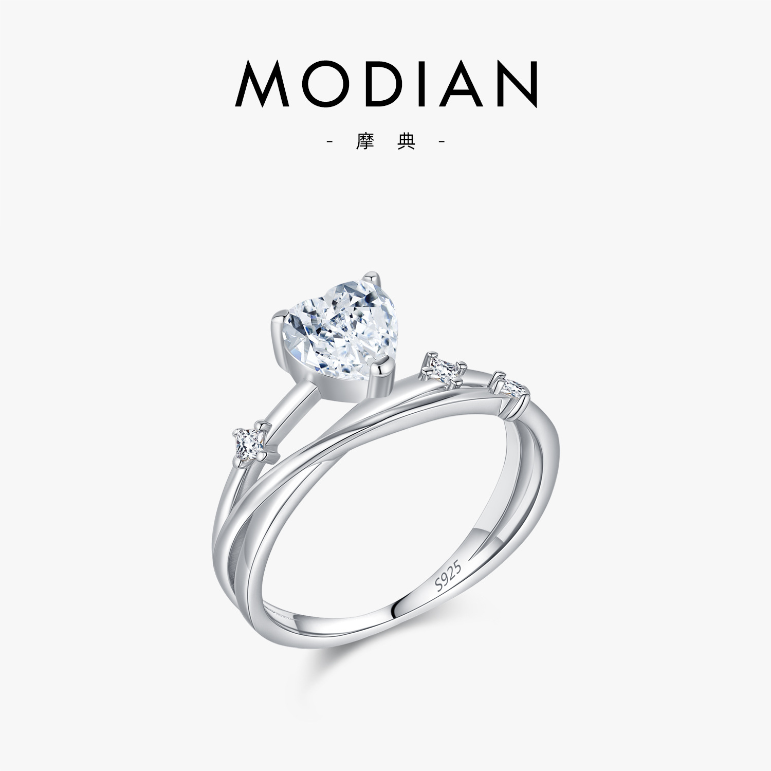 The S925 Silver Cross Line Heart Ring with Moissanite