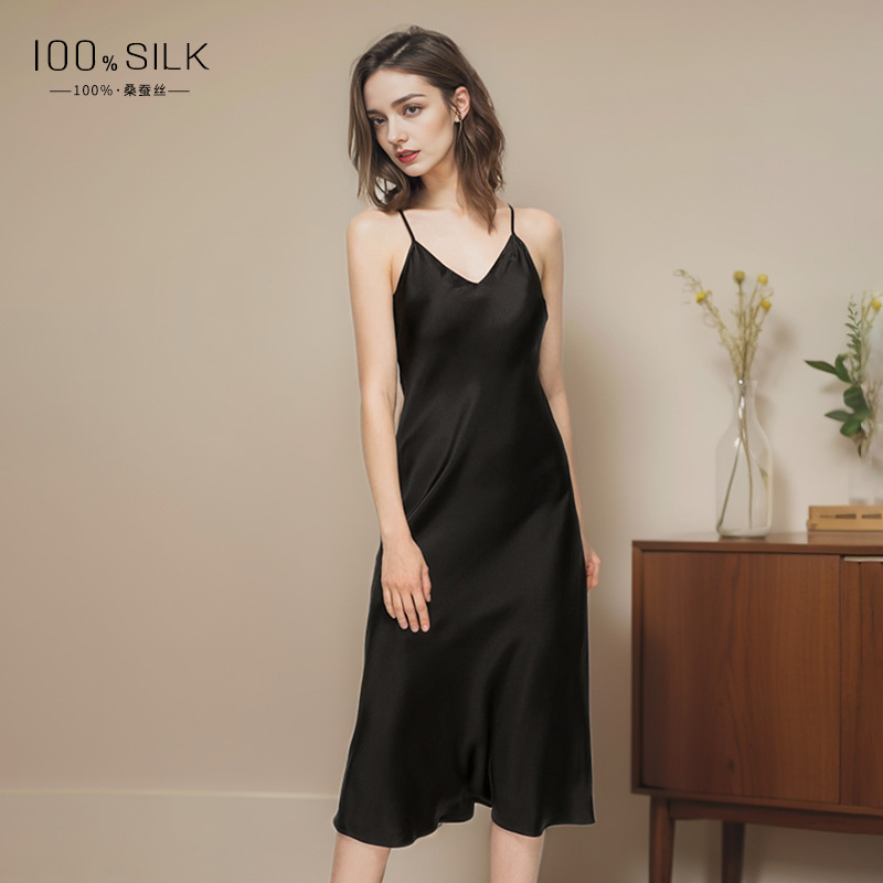 The 100% Mulberry Silk Long Nightgown - Image 4