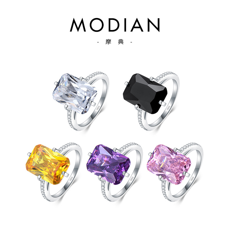 The S925 Rectangle Zirconia Statement Ring - Image 5