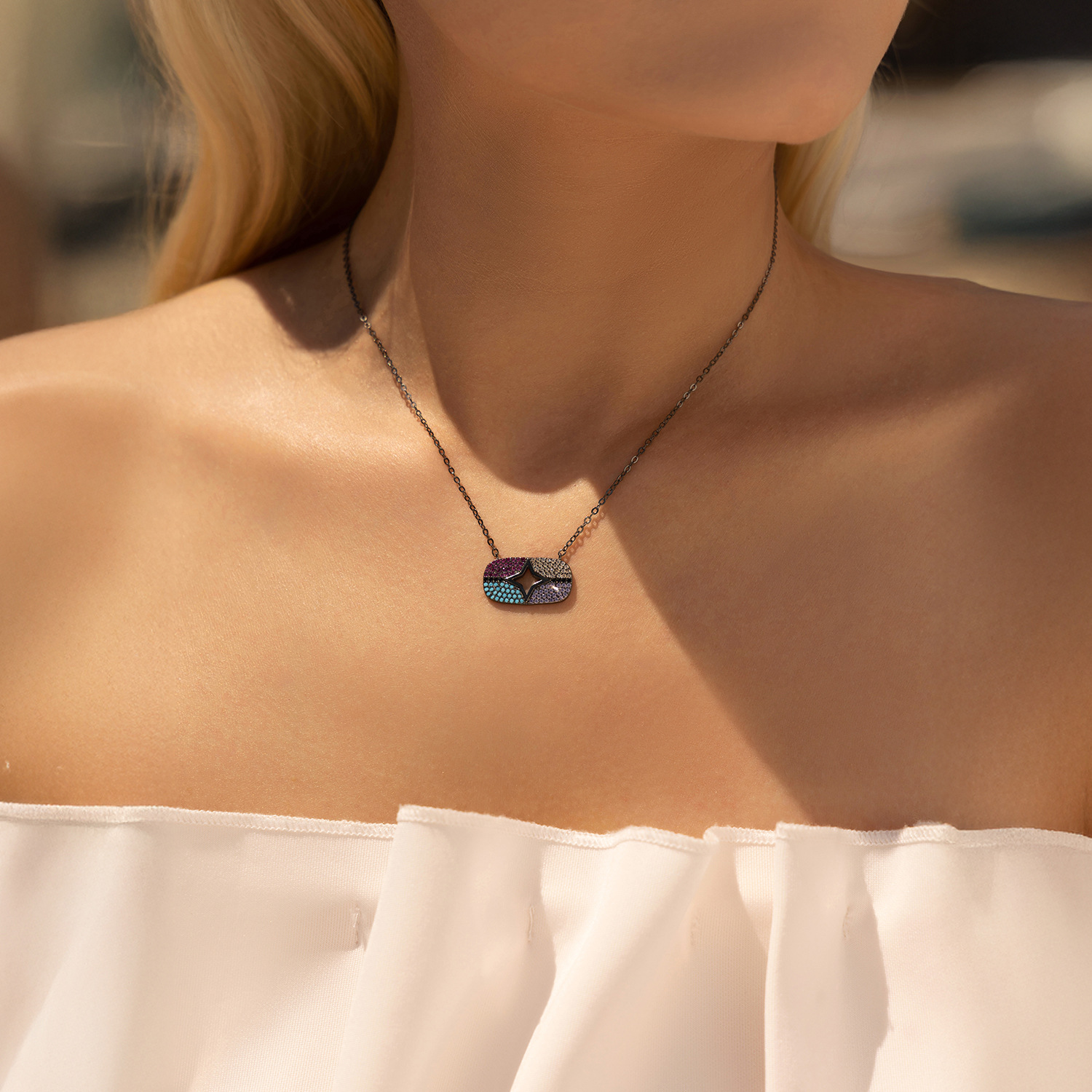 The S925 Sterling Silver Contrast Star Necklace and Bracelet Set - Image 2