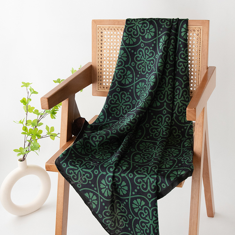 The Mulberry Silk Neck Scarf with Gift Box - Image 2