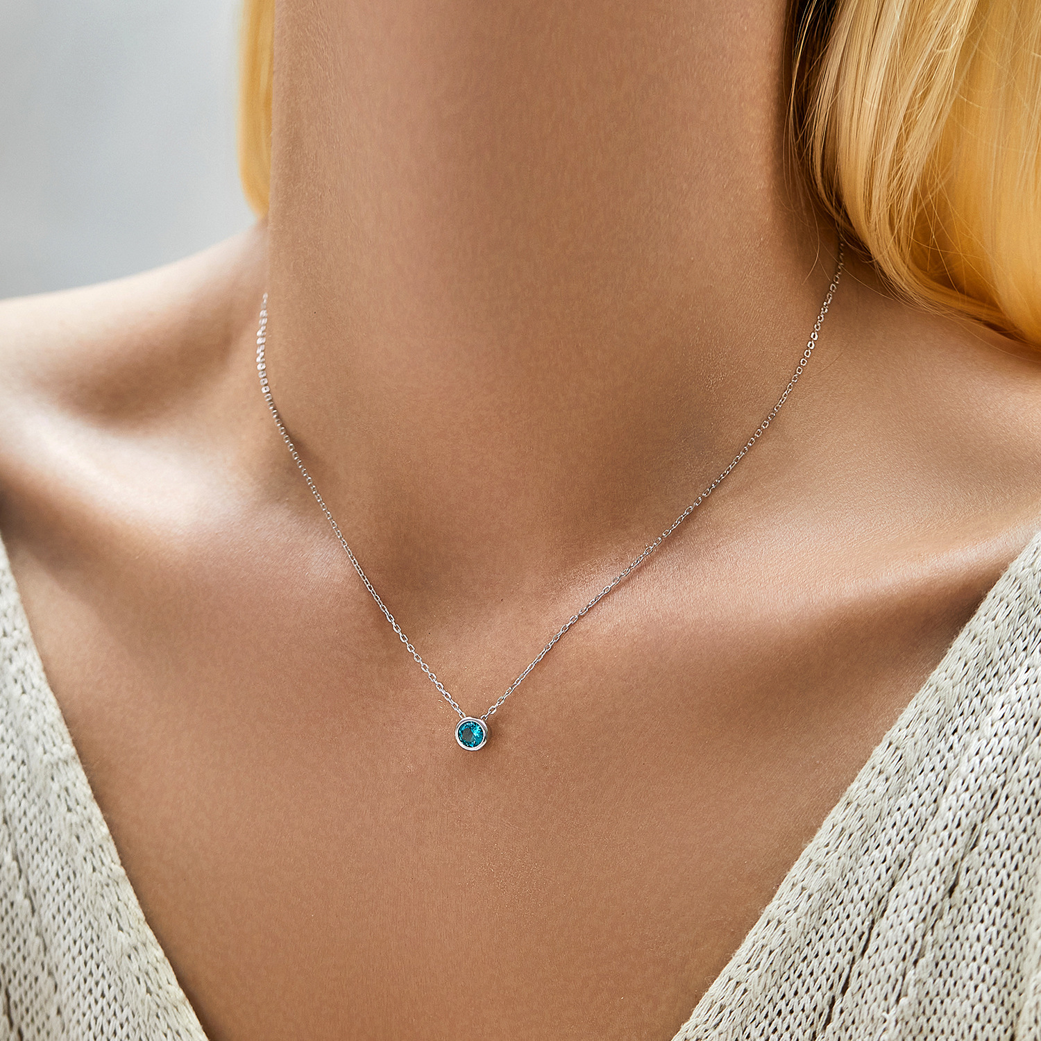 The S925 Sterling Silver Paraiba Color Diamond Pendant Necklace - Image 2