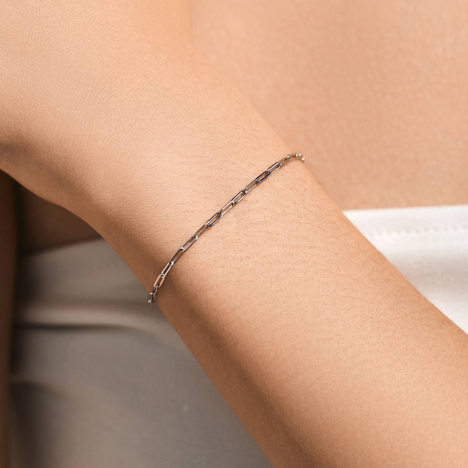 The Minimalist Hollow Chain Sterling Silver Bracelet - Image 2