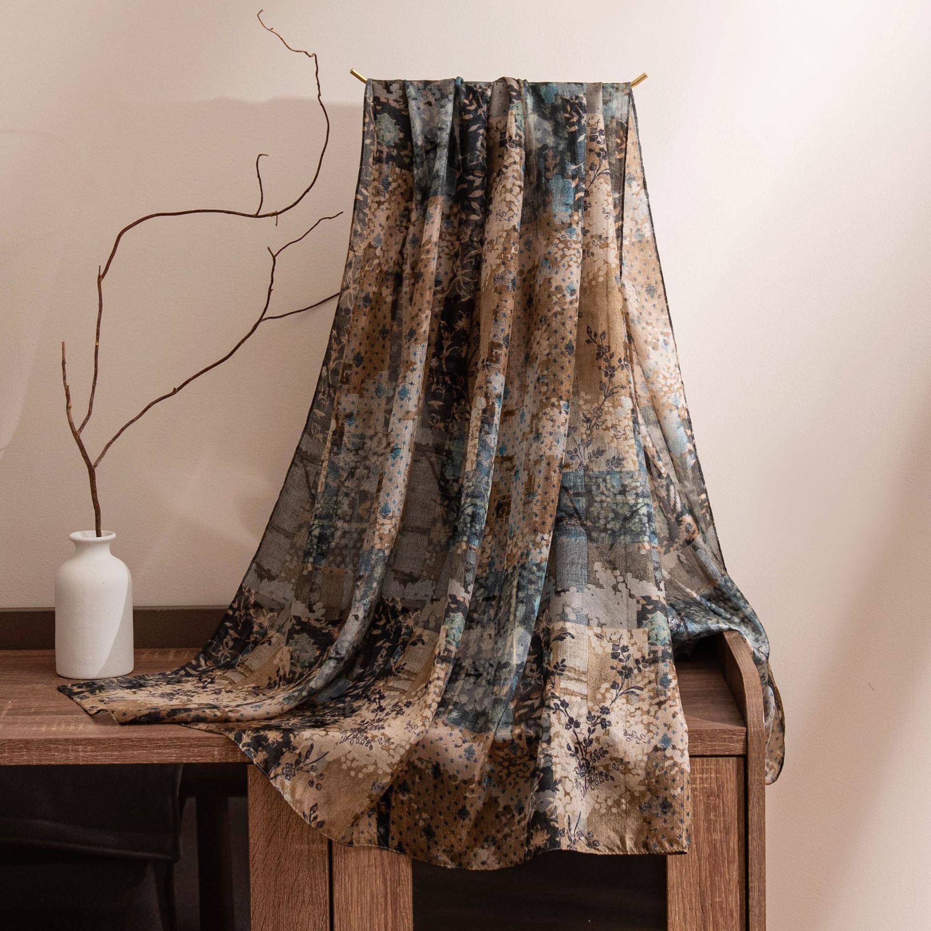 -12 Retro Patchwork Floral