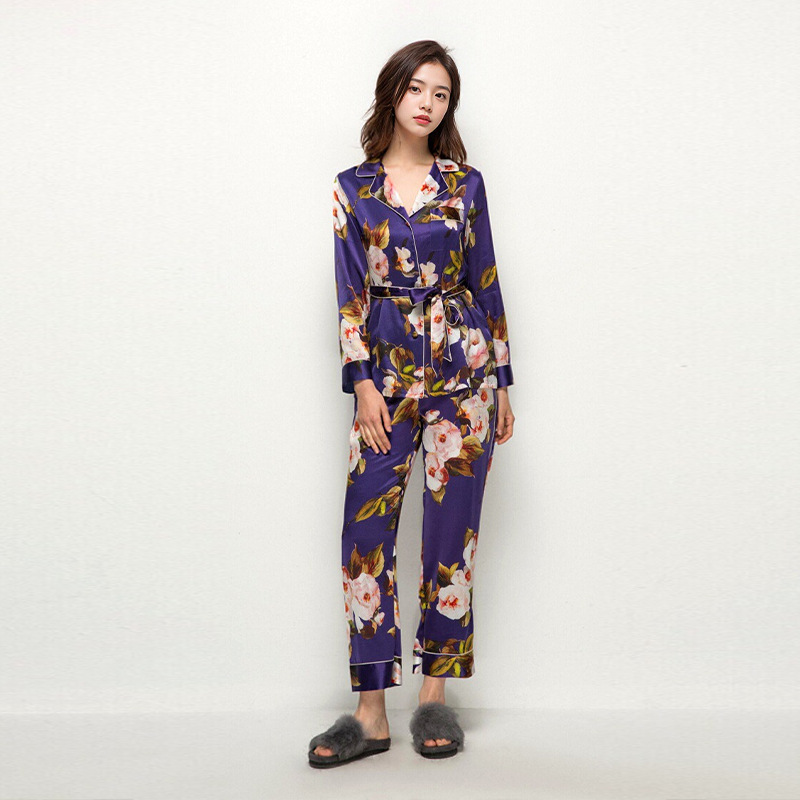 The 100% Mulberry Silk Long Sleeve Pajama Set - Image 3