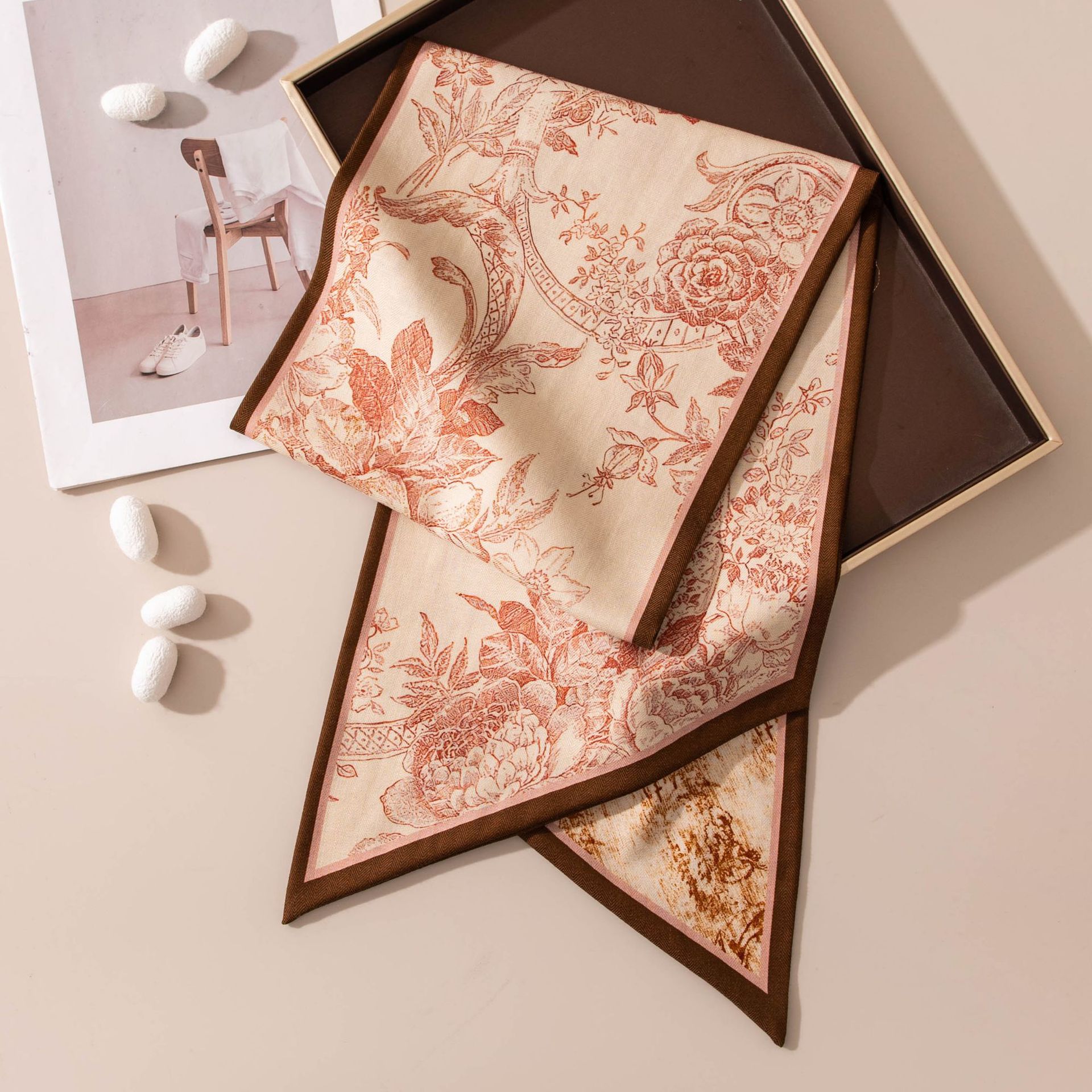FHZ25-90240-1 Double-layer Two-tone Caramel Flower