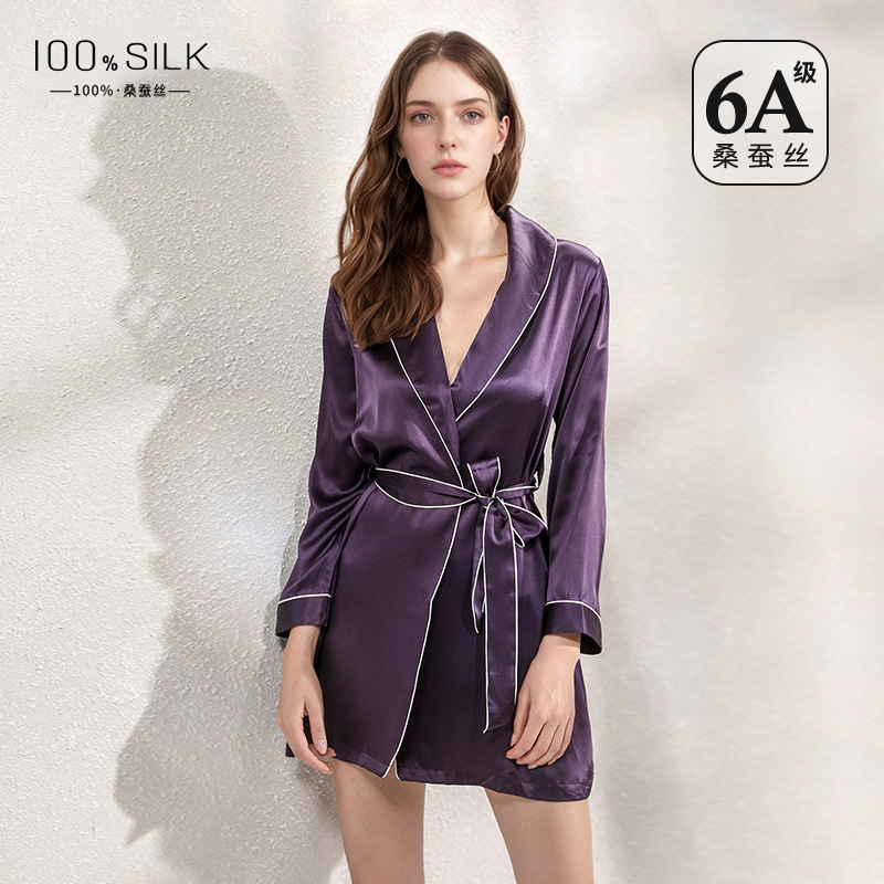 The 19 Momme 100% Mulberry Silk Morning Robe