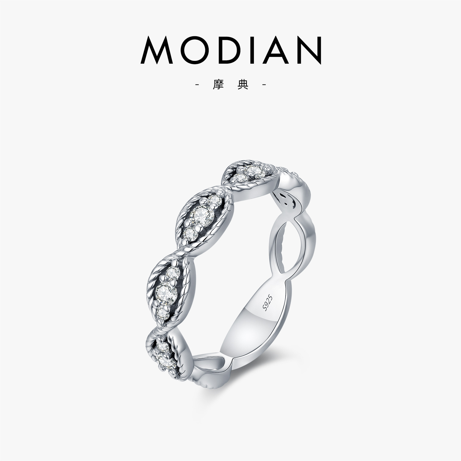 The VVS1 Moissanite S925 Sterling Silver Twisted Wire Ring