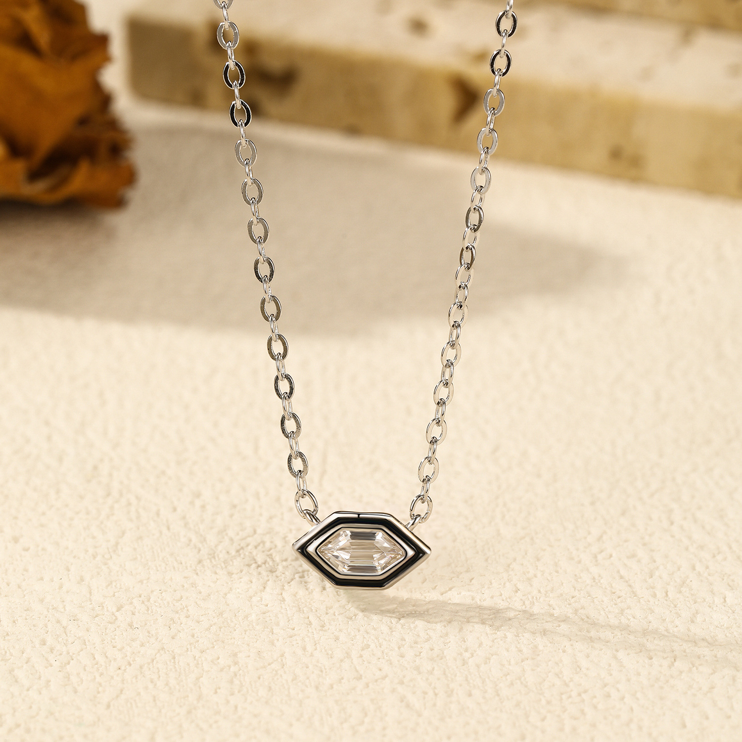 The S925 Silver Geometric Hexagon Pendant Necklace - Image 4