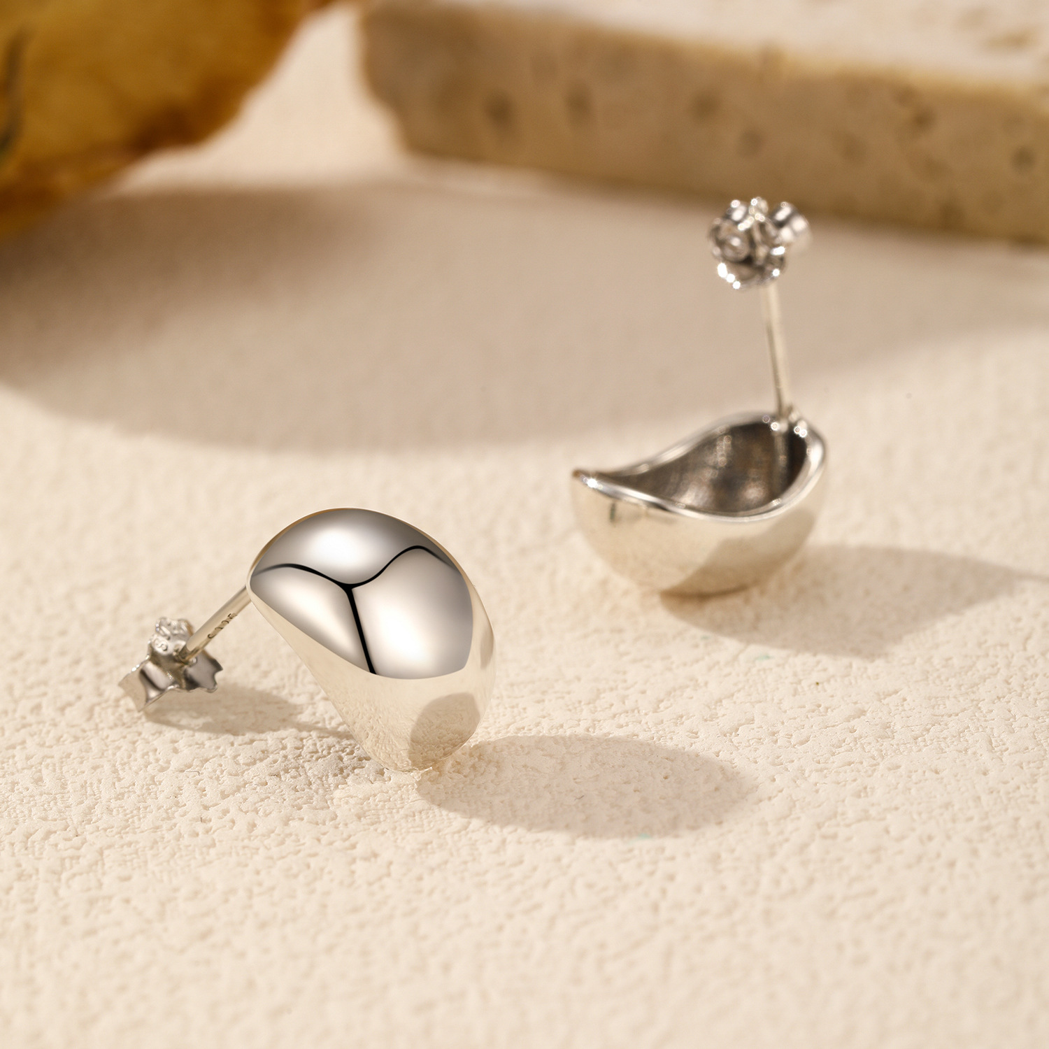 The S925 Silver Irregular Stud Earrings - Image 4