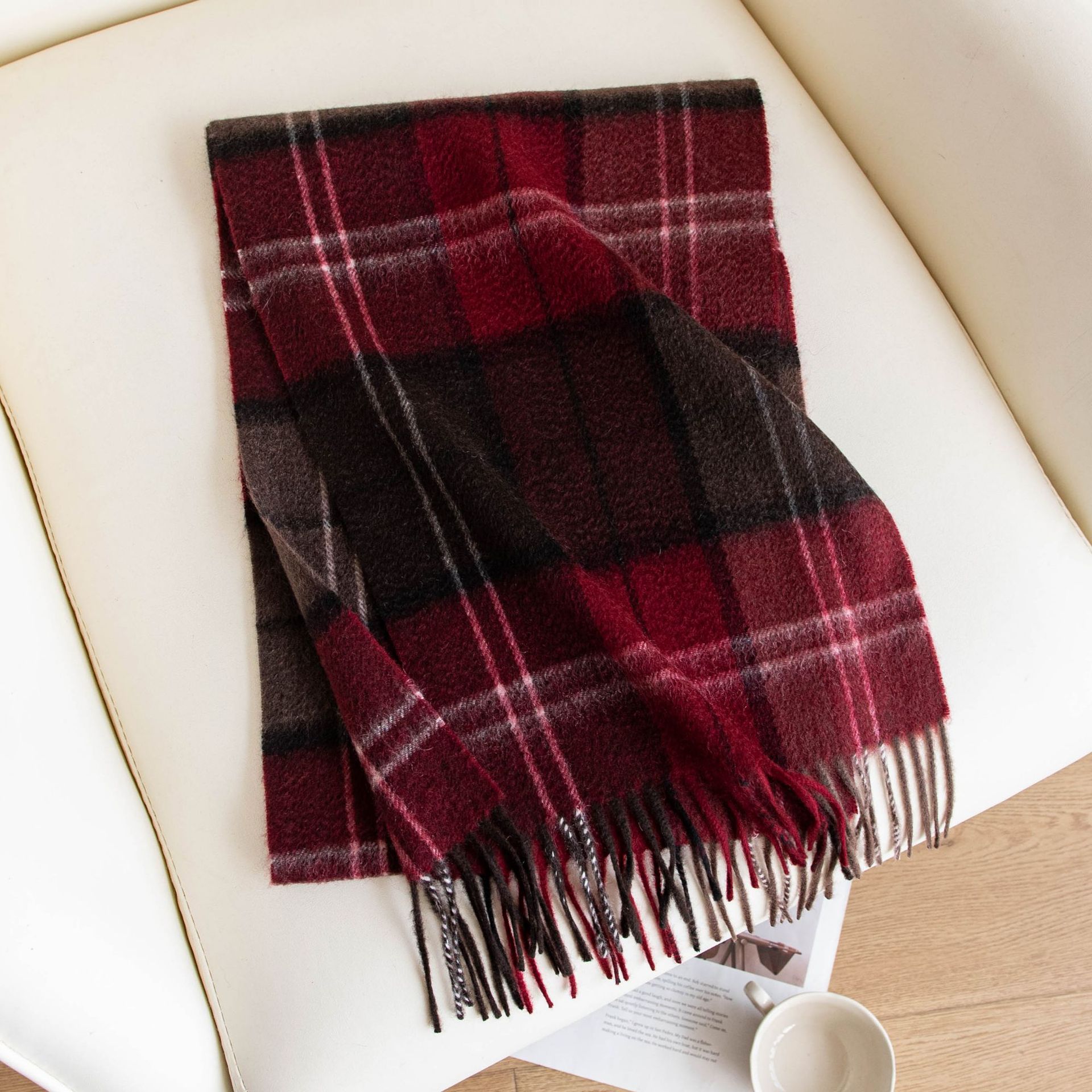 The 100% Cashmere Red Plaid Scarf - Image 4
