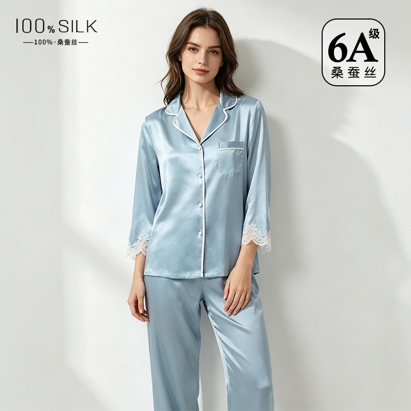 The 19 Momme 100% Mulberry Silk Lounge Set - Image 3