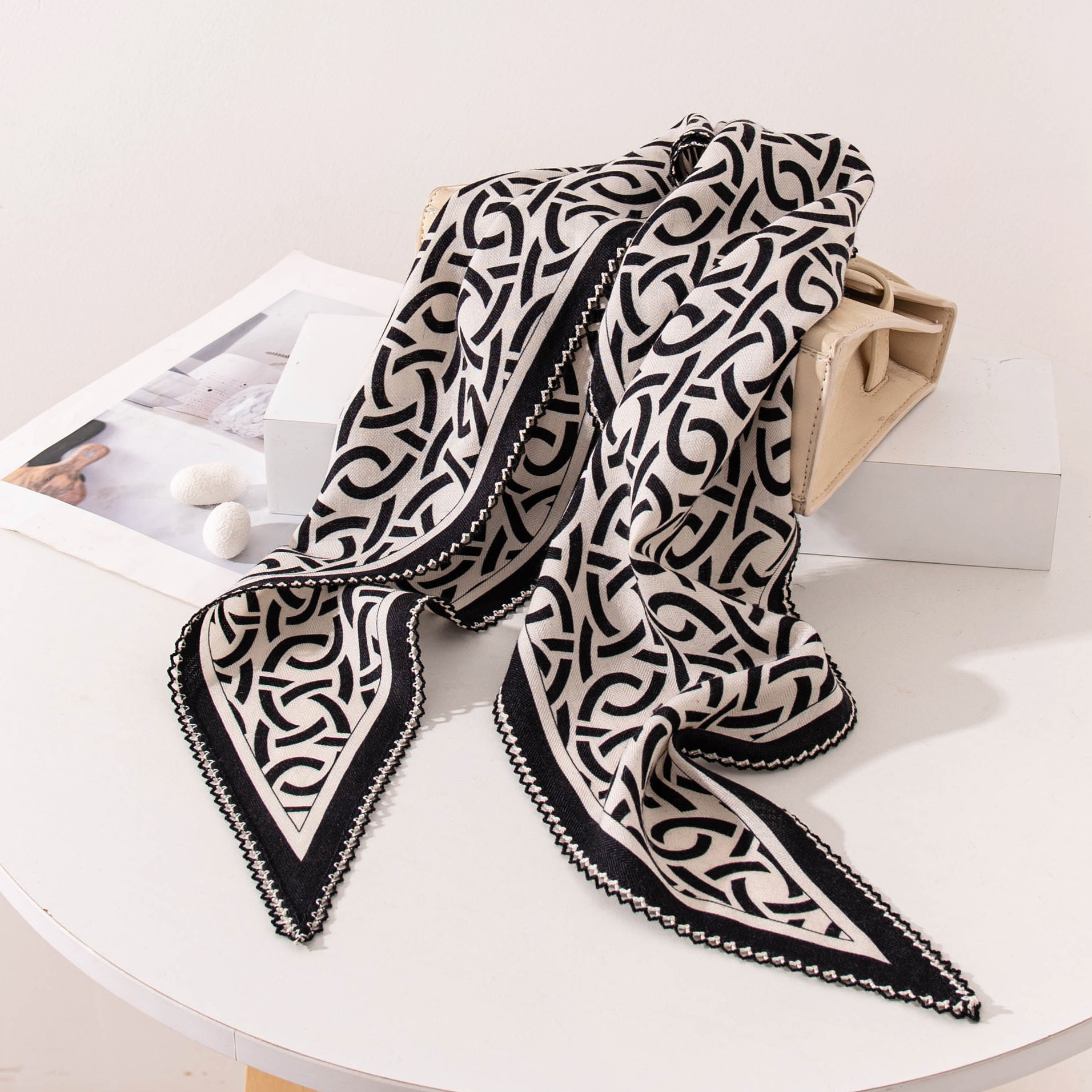 The Silk Wool Diamond Shawl with Lace - Image 3
