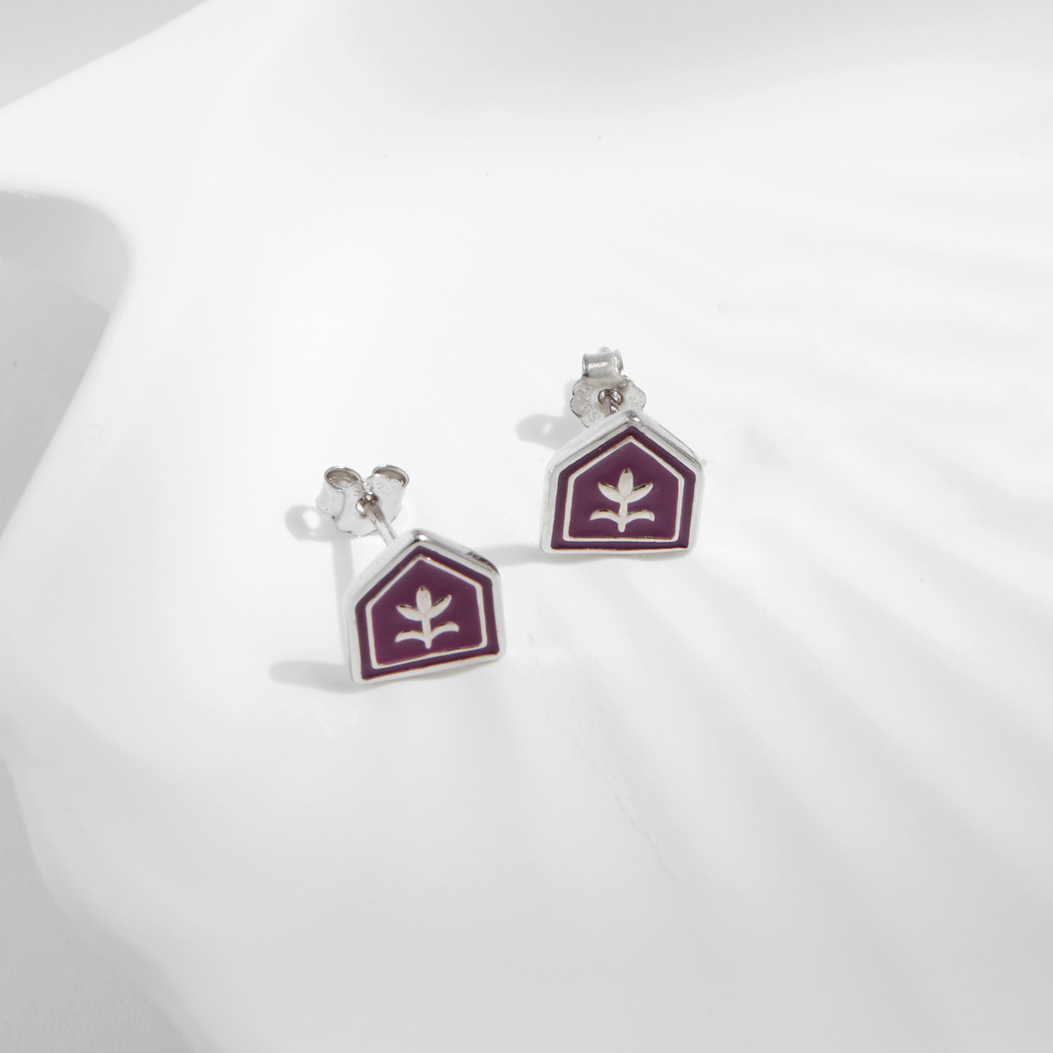 The S925 Sterling Silver Enamel Tulip Badge Earrings - Image 4