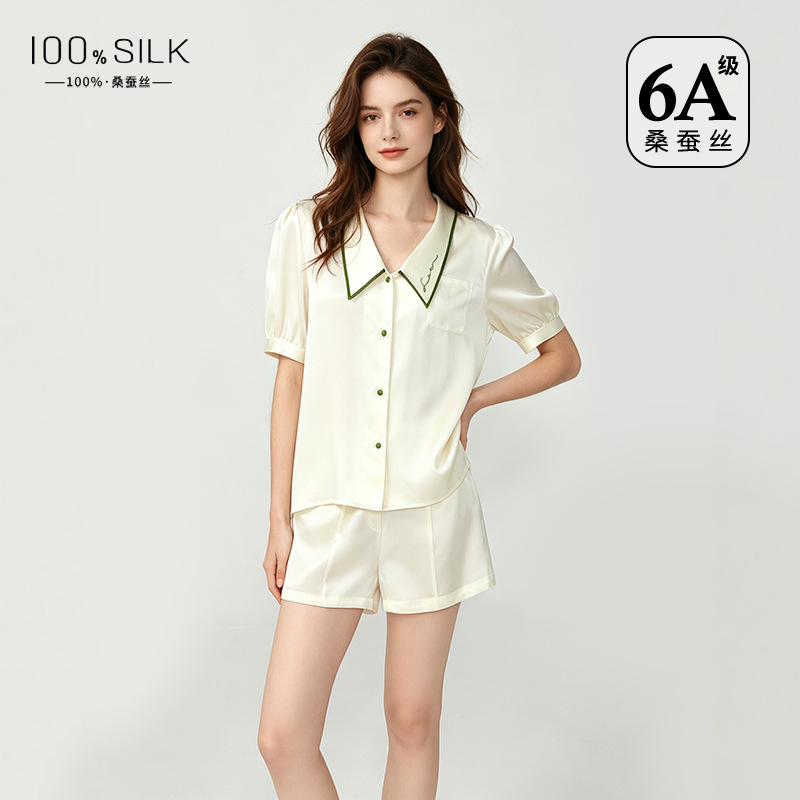 The 100% Mulberry Silk Short Sleeve Short Pajama Set