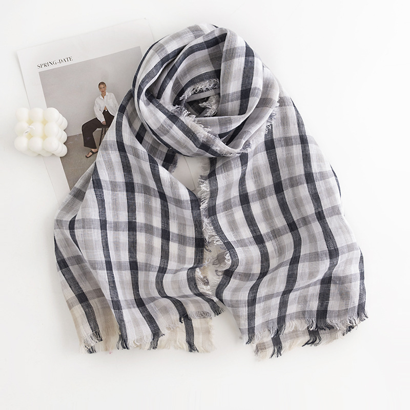 FH23-5318-1 Black White Plaid