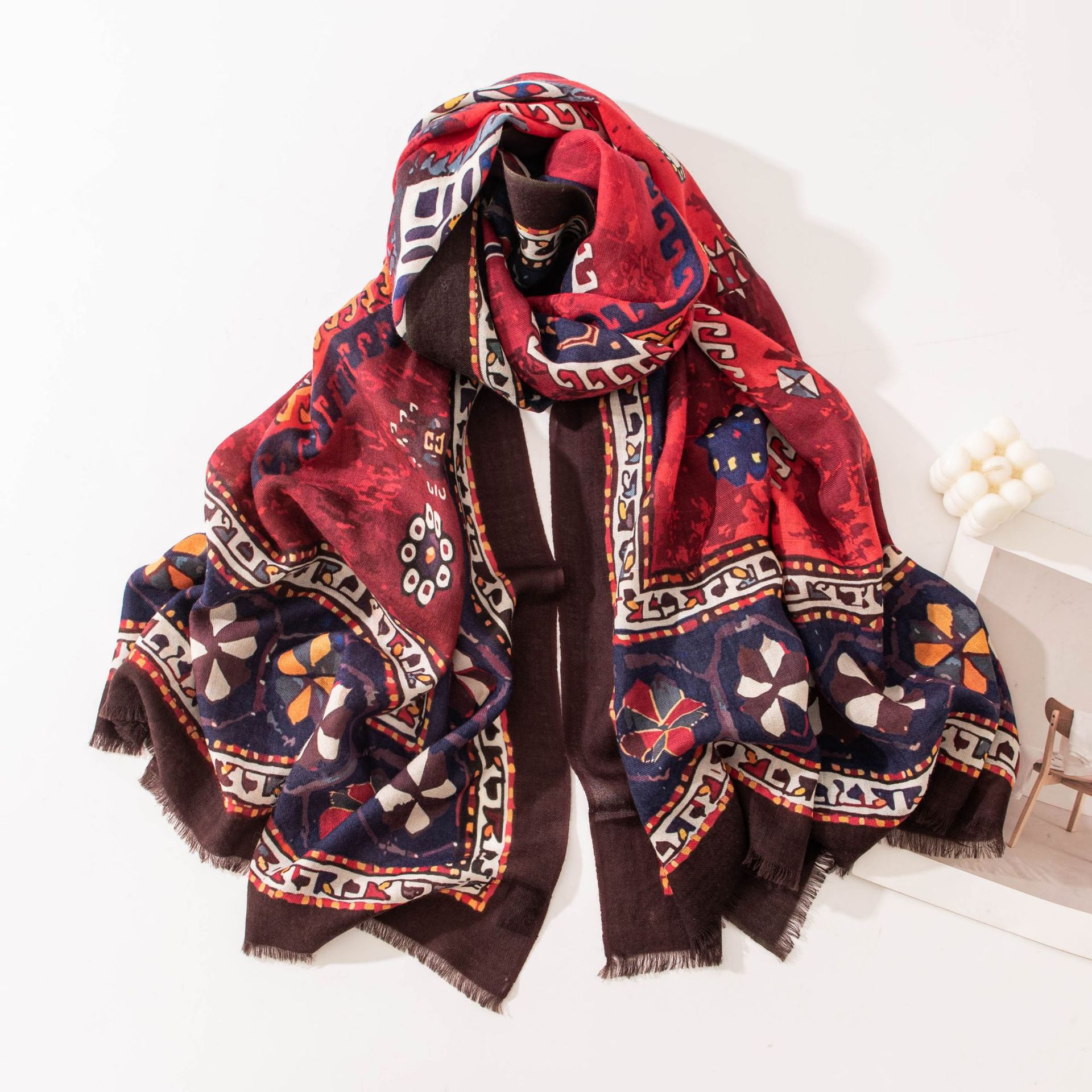 The Water-Soluble Wool Long Scarf - Image 3