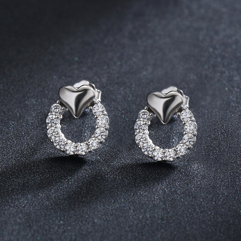 The Hollow Circle Heart Stud Earrings in S925 Sterling Silver - Image 3