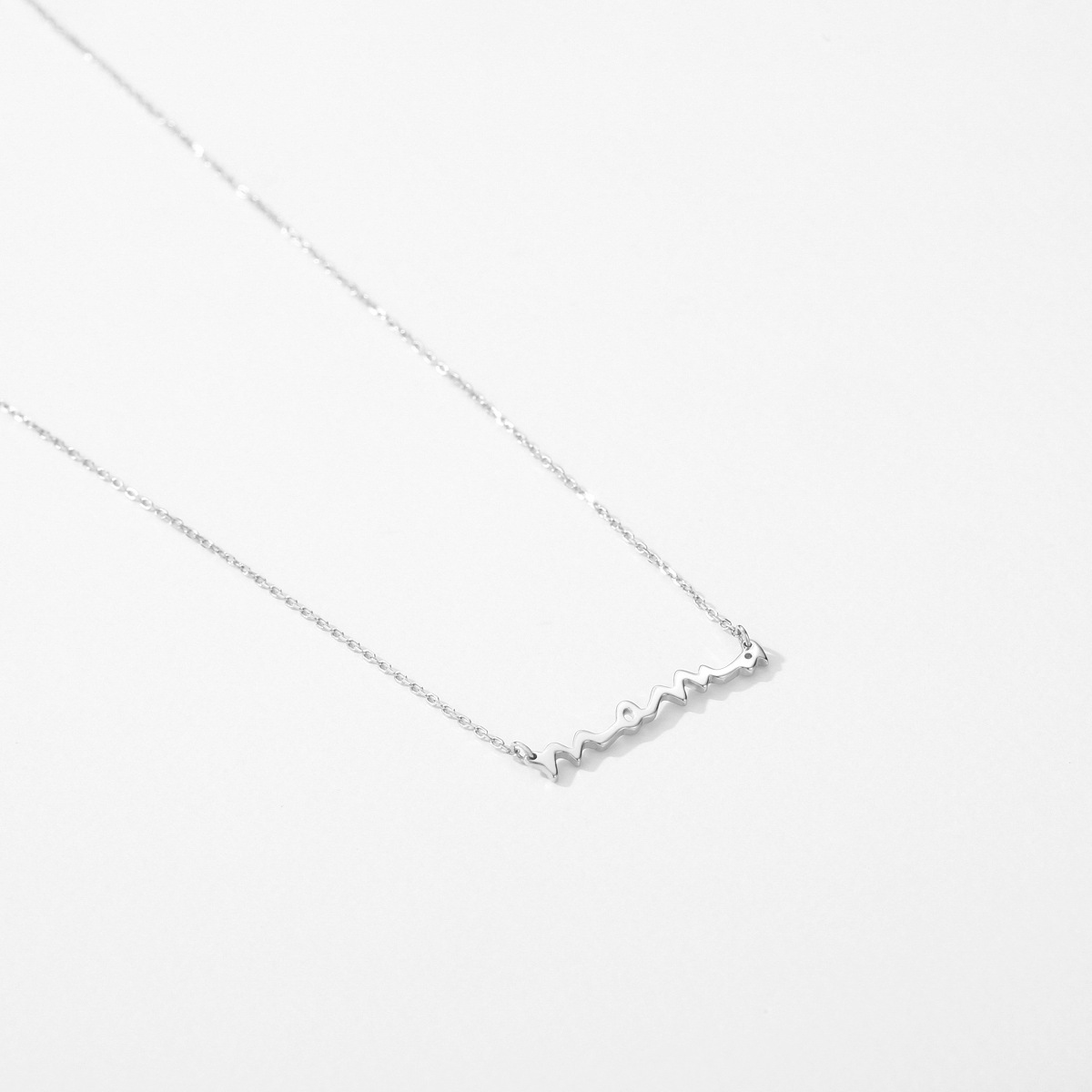 The Minimalist Layering Collarbone Necklace - Image 4