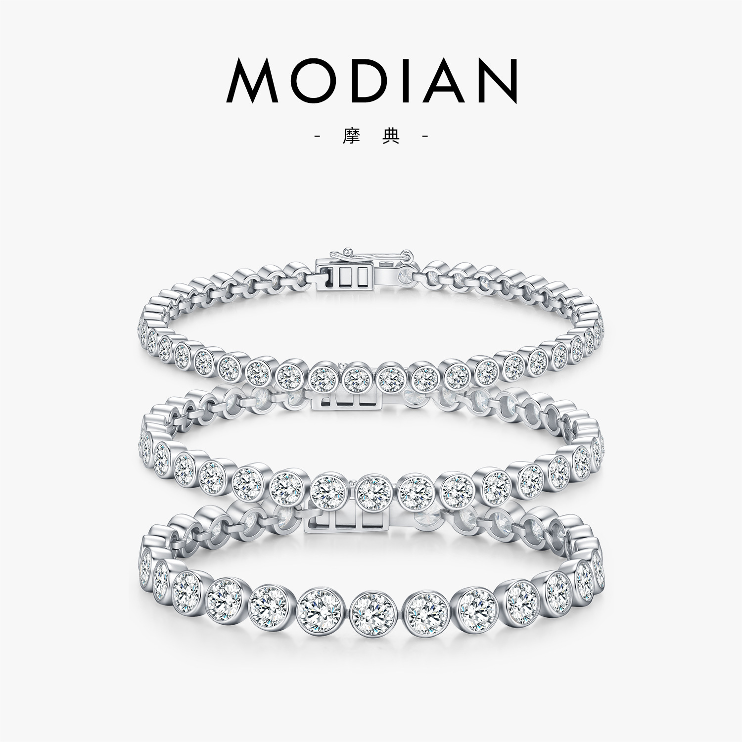 The VVS1 Clarity Moissanite S925 Sterling Silver Tennis Bracelet