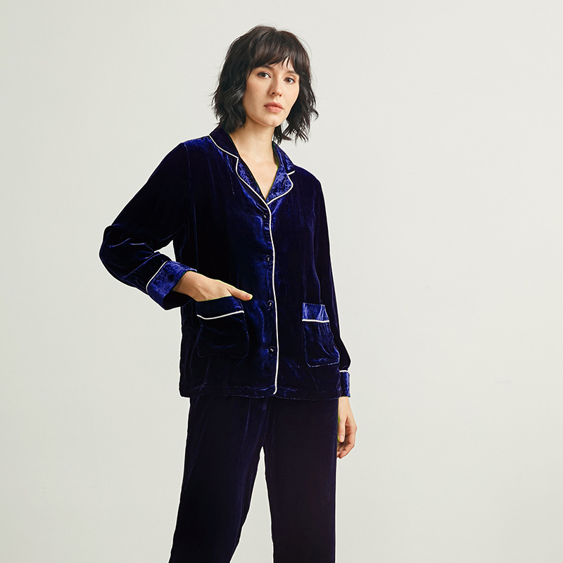 The 100% Mulberry Silk Velvet Pajama Set - Image 3