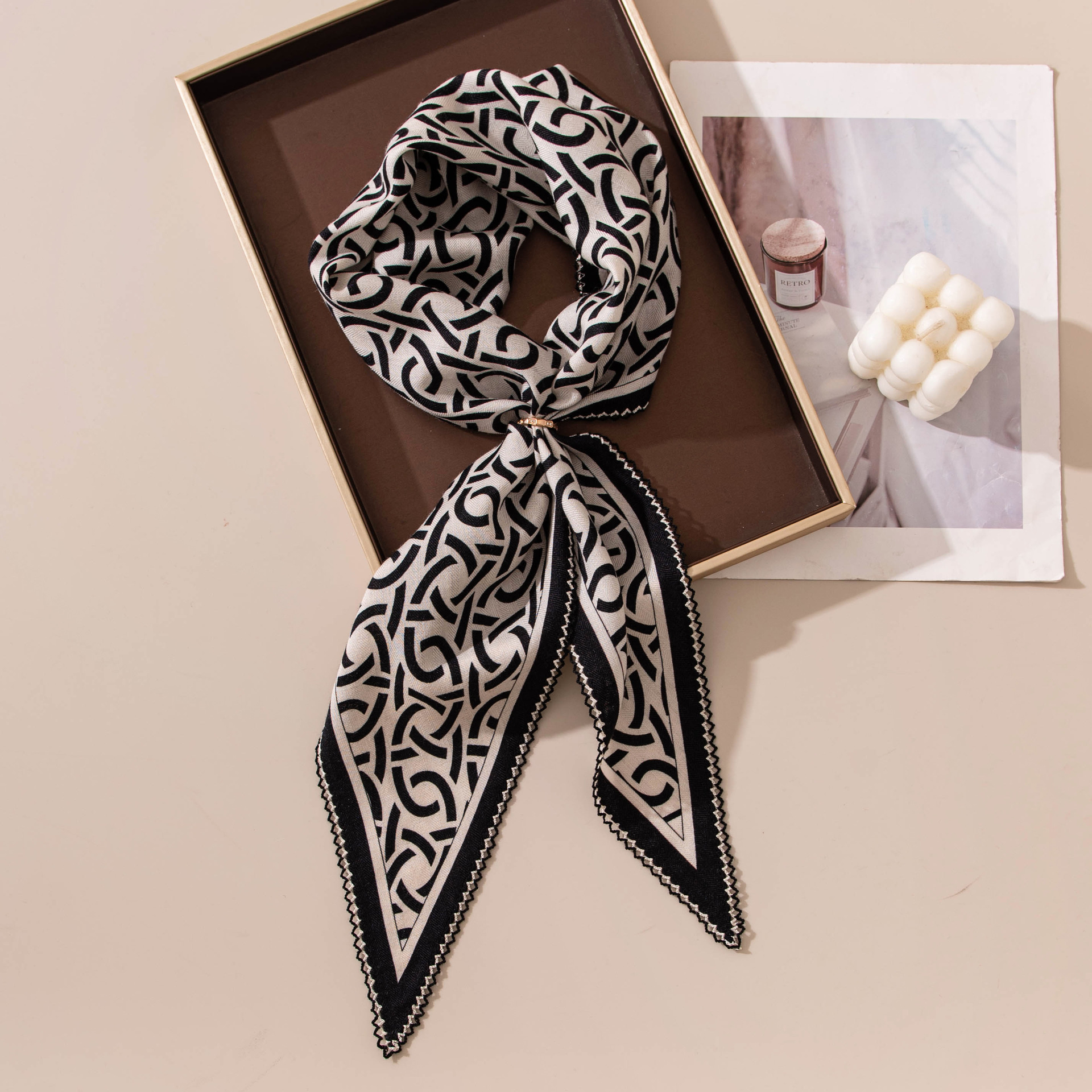 The Silk Wool Diamond Shawl with Lace