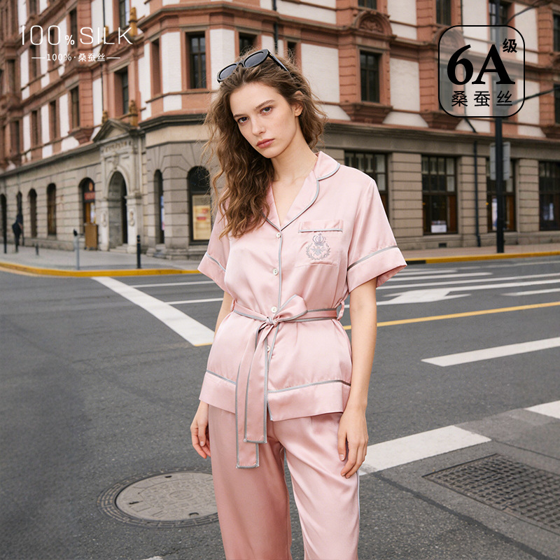 The 19 Momme 100% Mulberry Silk Short Pajama Set - Image 3