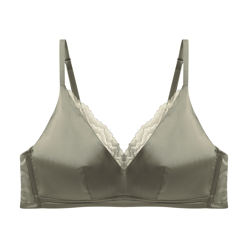 The Mulberry Silk Wire-Free Bra for Large Bust - Image 5