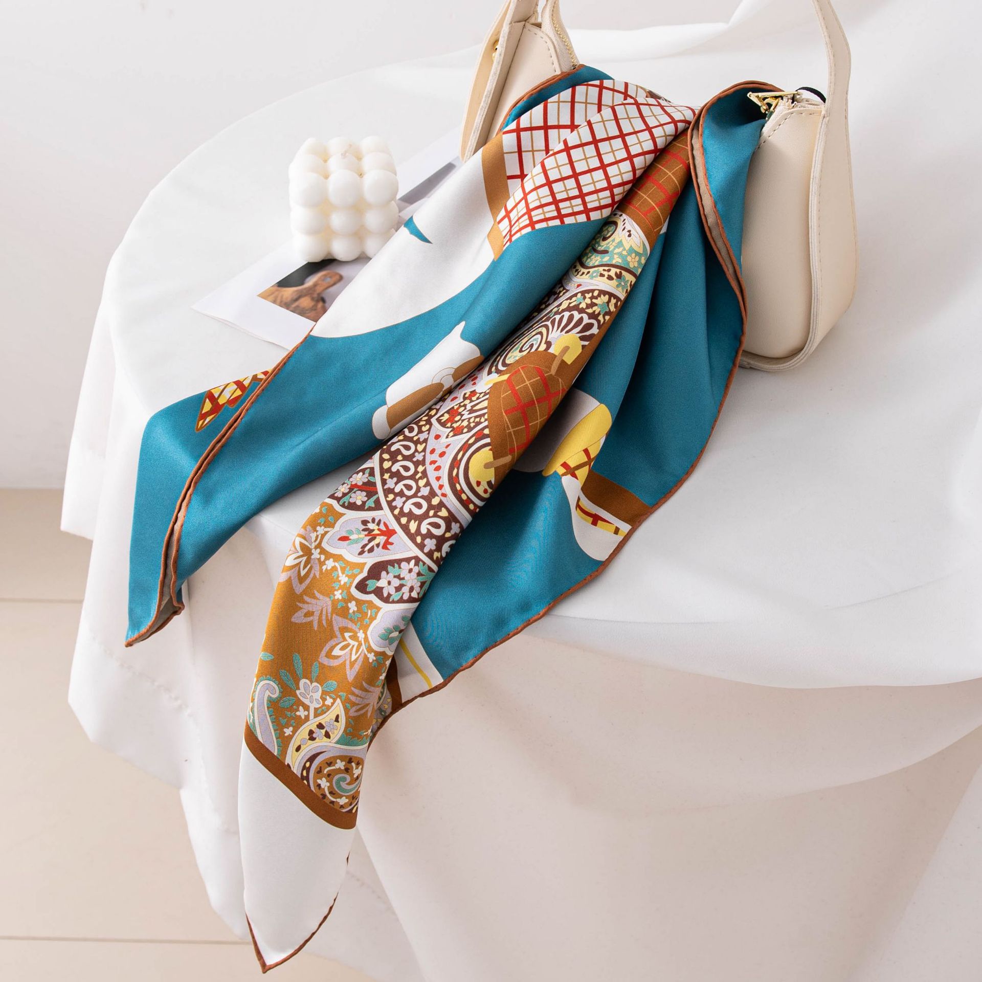 The 16MM Twill Silk Square Scarf 90cm - Image 3
