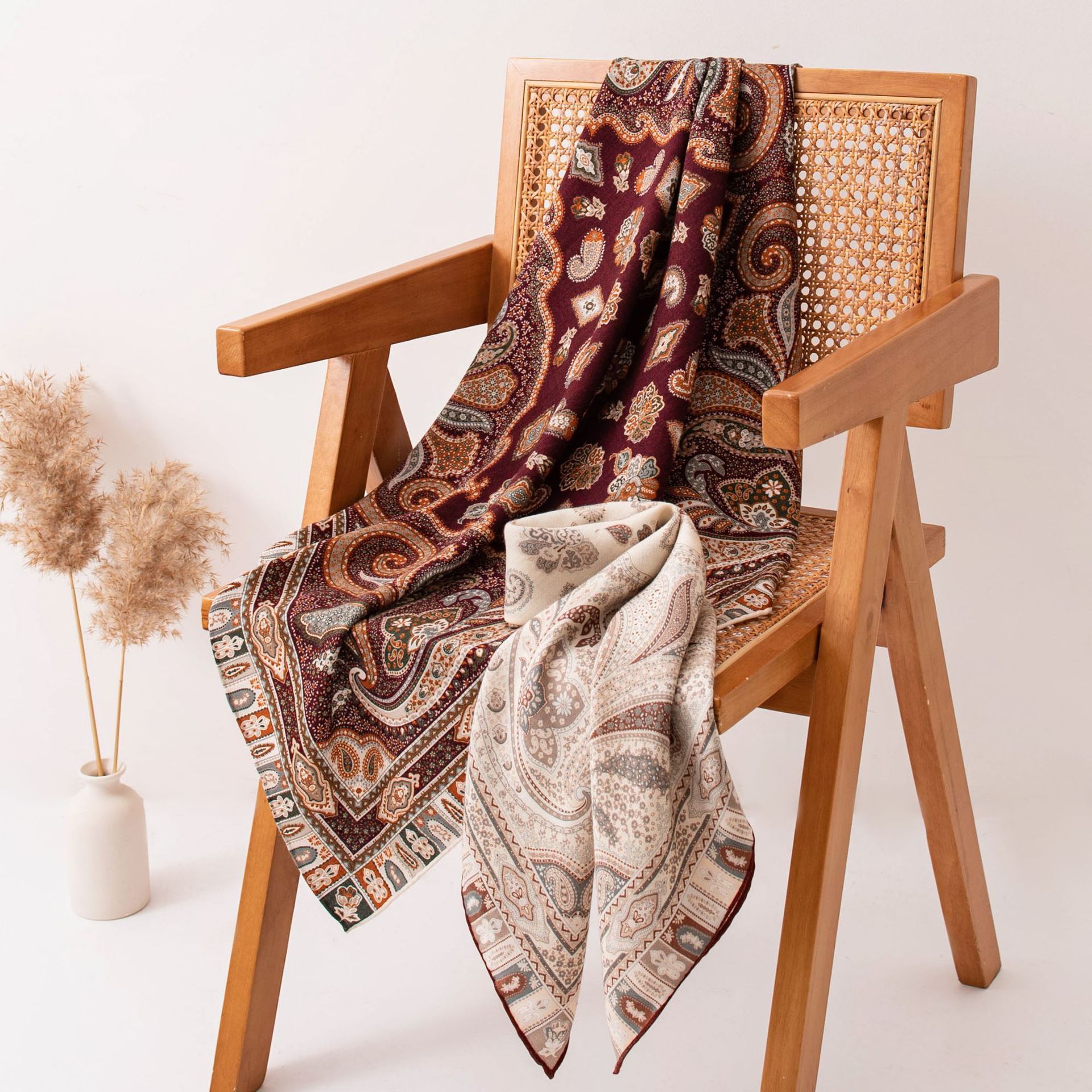 The Vintage Paisley Silk Wool Double-Sided Scarf