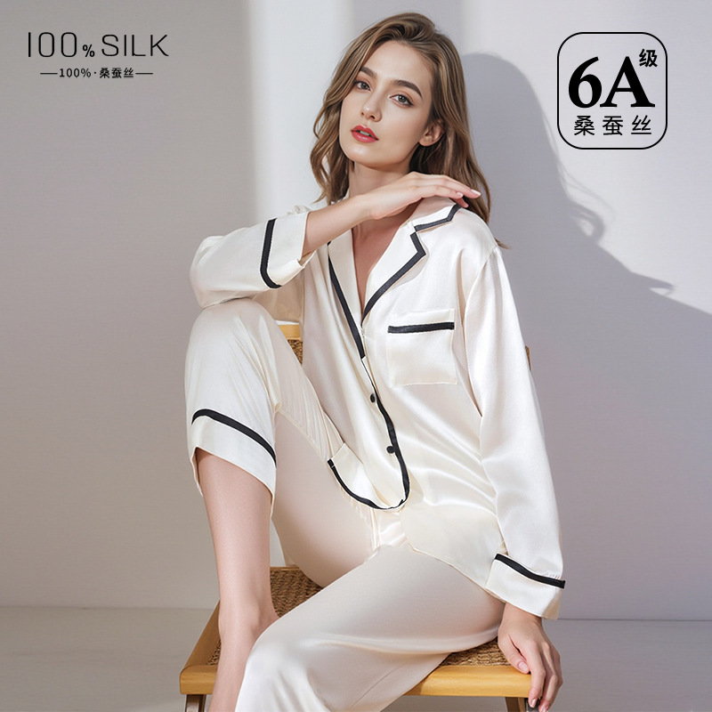 The 19 Momme 100% Mulberry Silk Long Sleeve Pajama Set - Image 2
